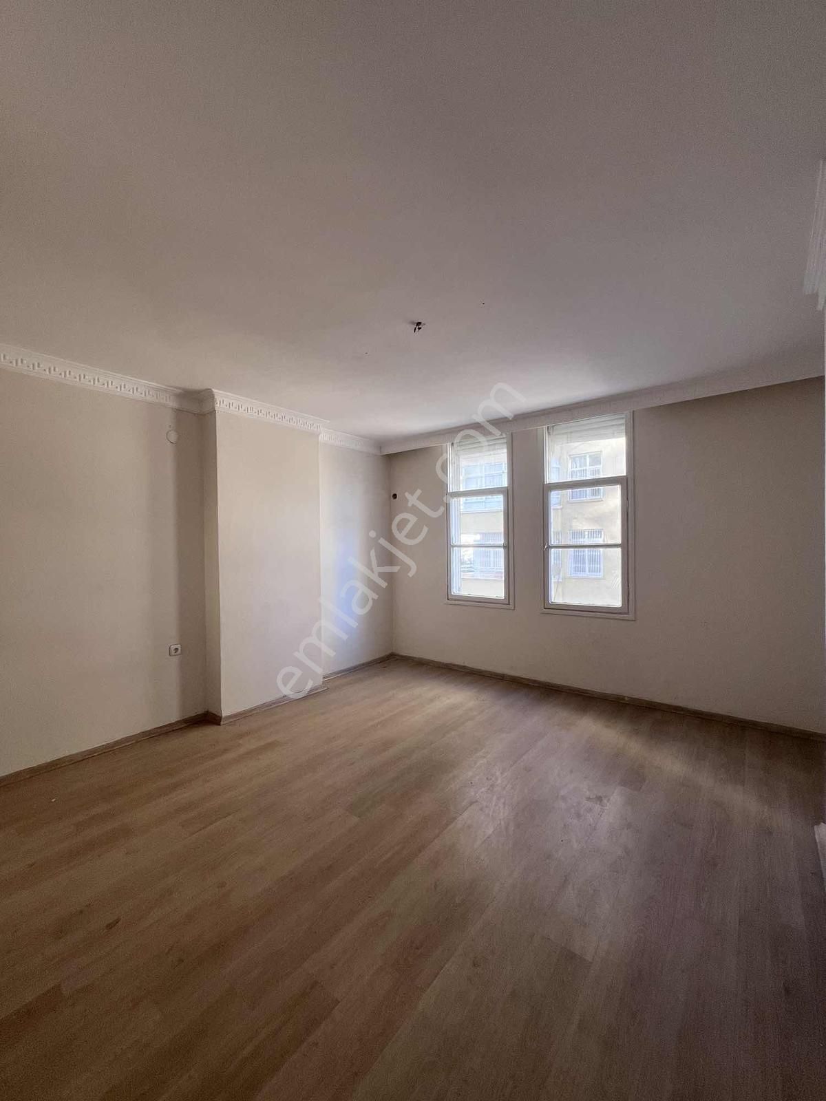 Turgut Özal Blv Üzeri 4+1 K.mutfak İşyeri Ruhsatına Uygun Cazip - Görsel 3