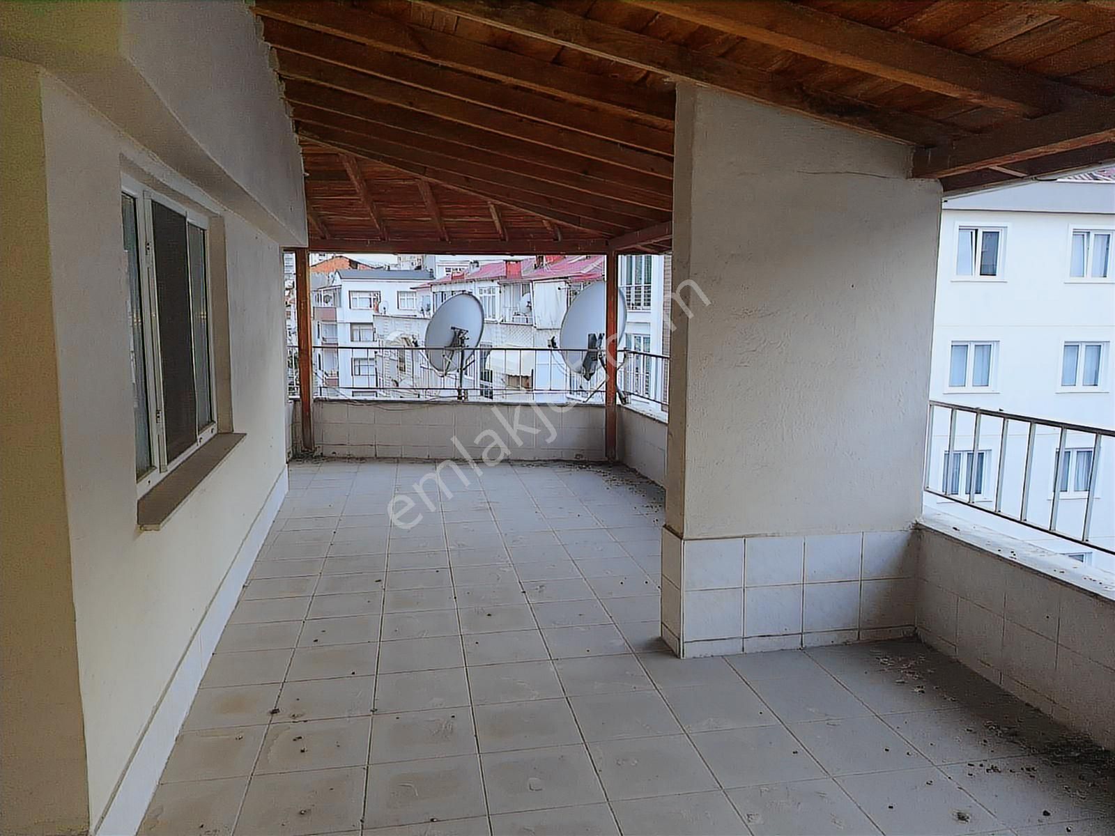 Fiyatı Düştü!!! Cedit Sağlık Ocağının Yanında Dubleks Daire - Görsel 27