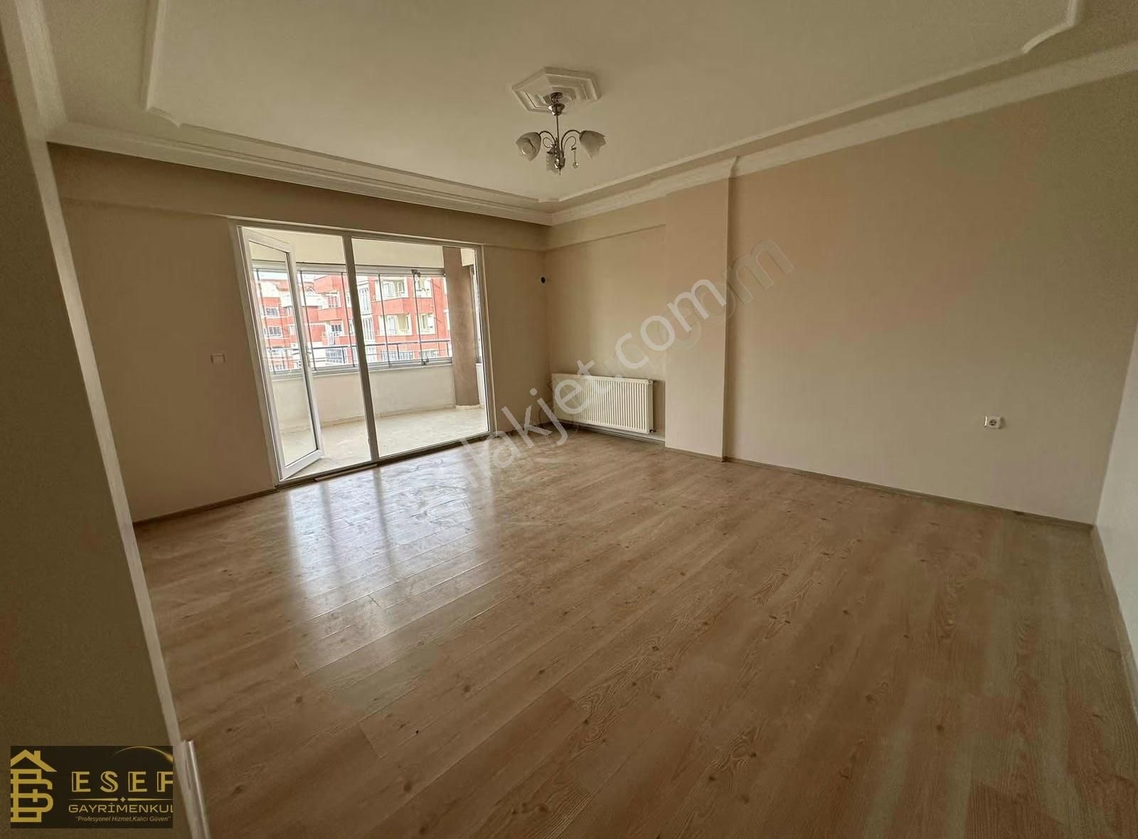 Millet Mah.merkezinde 3+1 Masrafsız Kullanıma Hazır Daire - Görsel 24