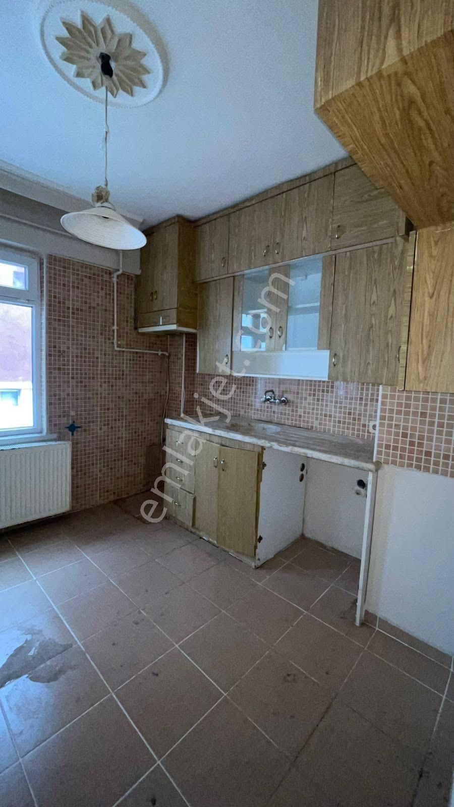 Evim-nur'dan Adalet Mah. 3+1 2 Balkonlu 3.kat Fırsat Daire - Görsel 4