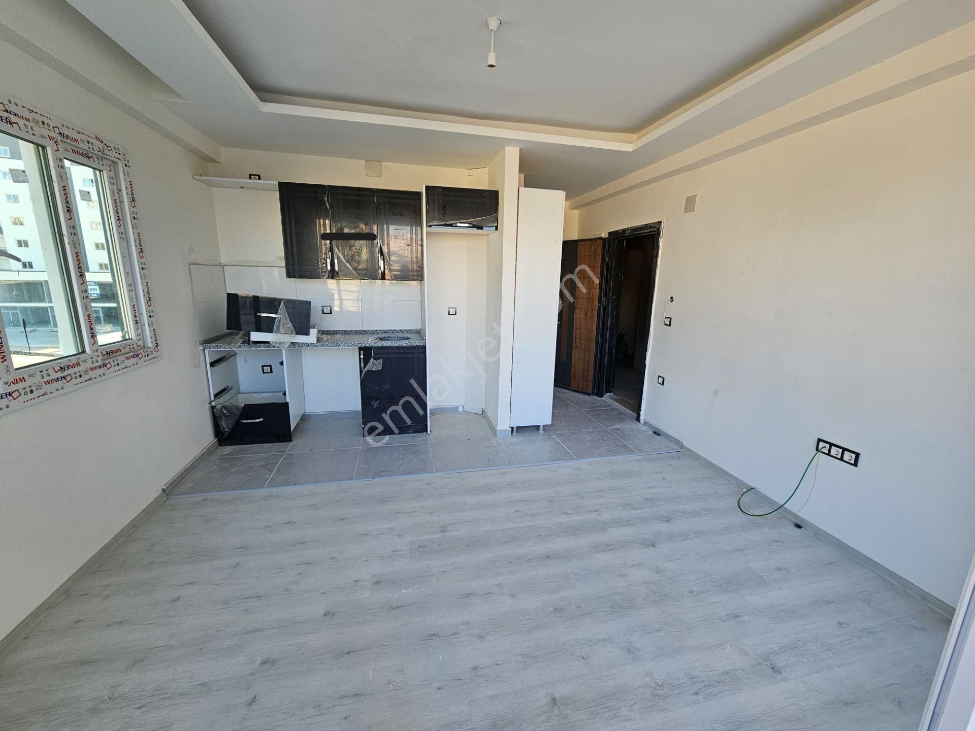 Sarıçam Çınarlı Da Bulvar Üzeri İskanlı Hasarsız 1+1 Satılık Fırsat Dairesi - Görsel 17