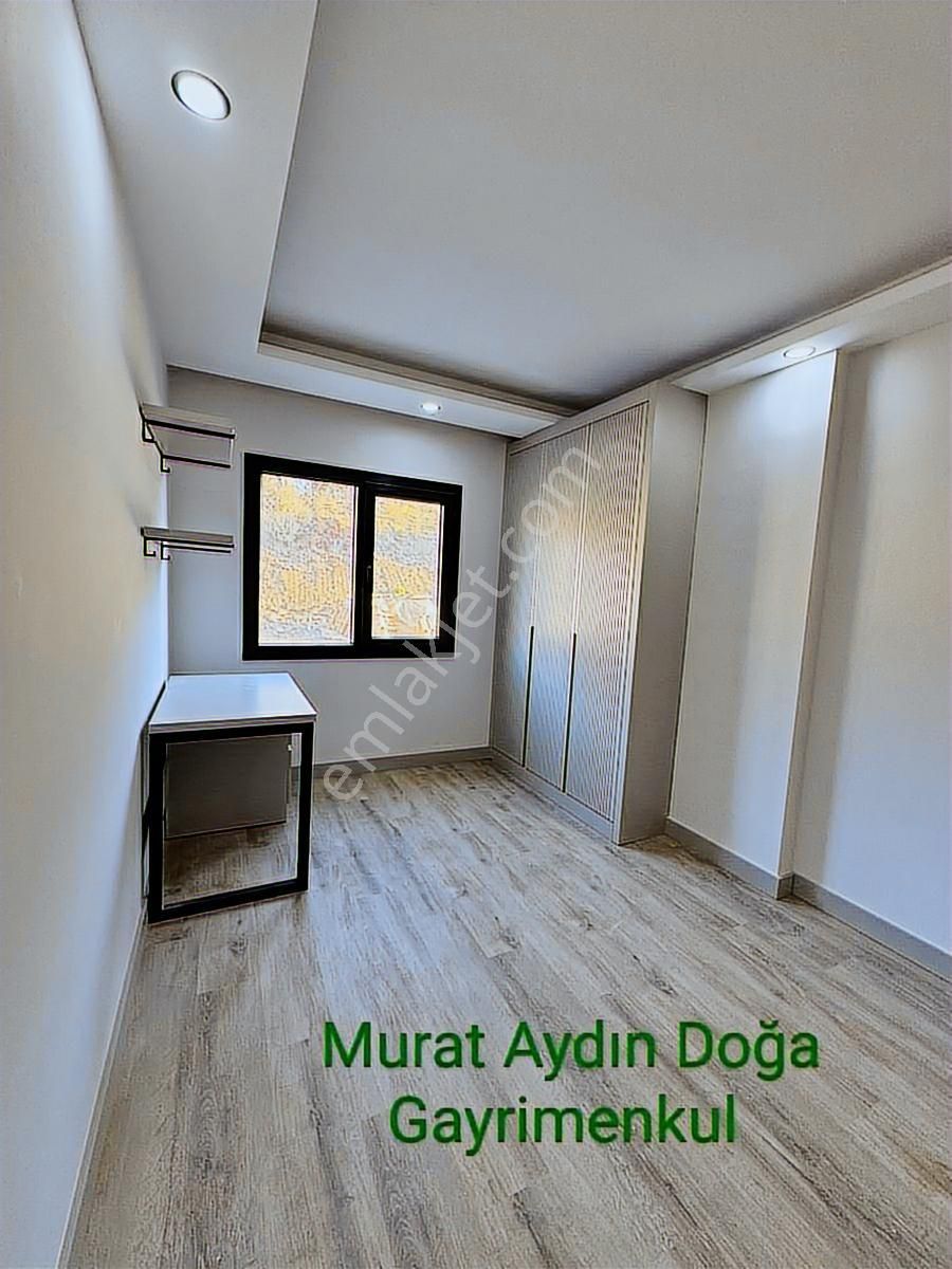 Kuşadası'nda Havuzlu Güvenlikli Sitede Doğalgazlı 3+1 Daire - Görsel 24