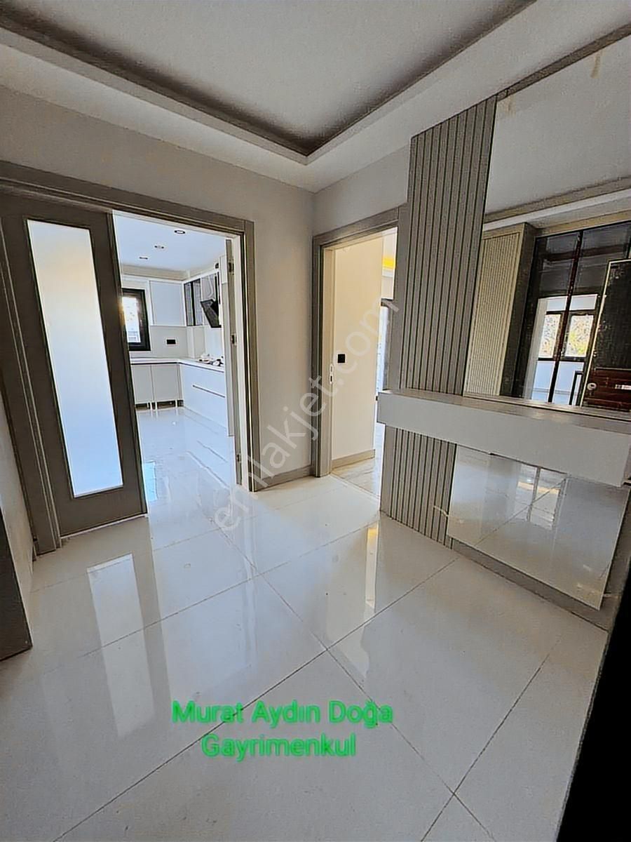 Kuşadası'nda Havuzlu Güvenlikli Sitede Doğalgazlı 3+1 Daire - Görsel 22