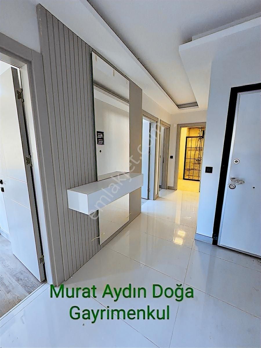 Kuşadası'nda Havuzlu Güvenlikli Sitede Doğalgazlı 3+1 Daire - Görsel 13