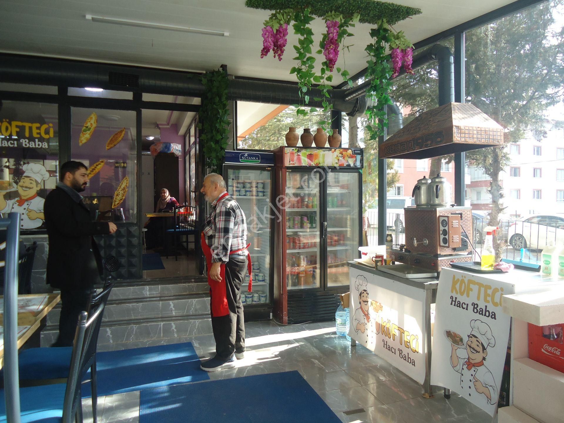 Krc'den Şeyhşamil Caddesinde Devren Satılık 120 M2 Dükkan - Görsel 14