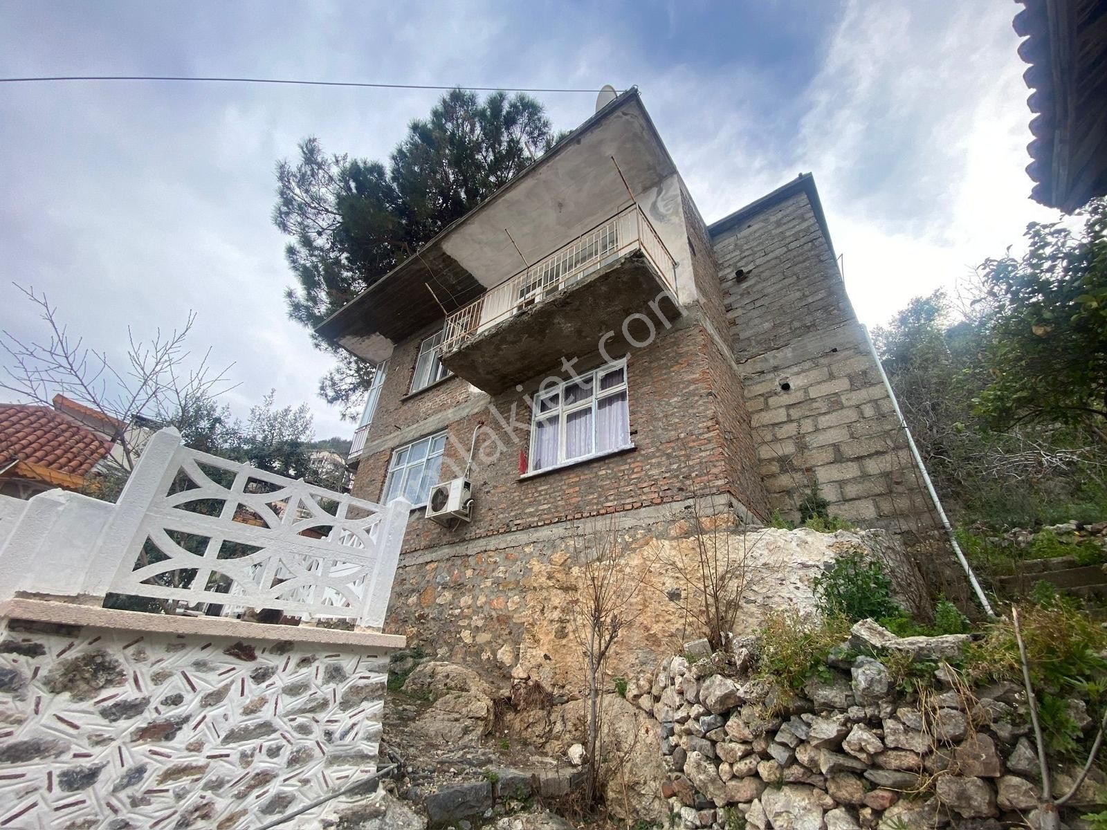 Alanya Kalesinde Full Deniz Manzaralı Taş Ev - Görsel 4