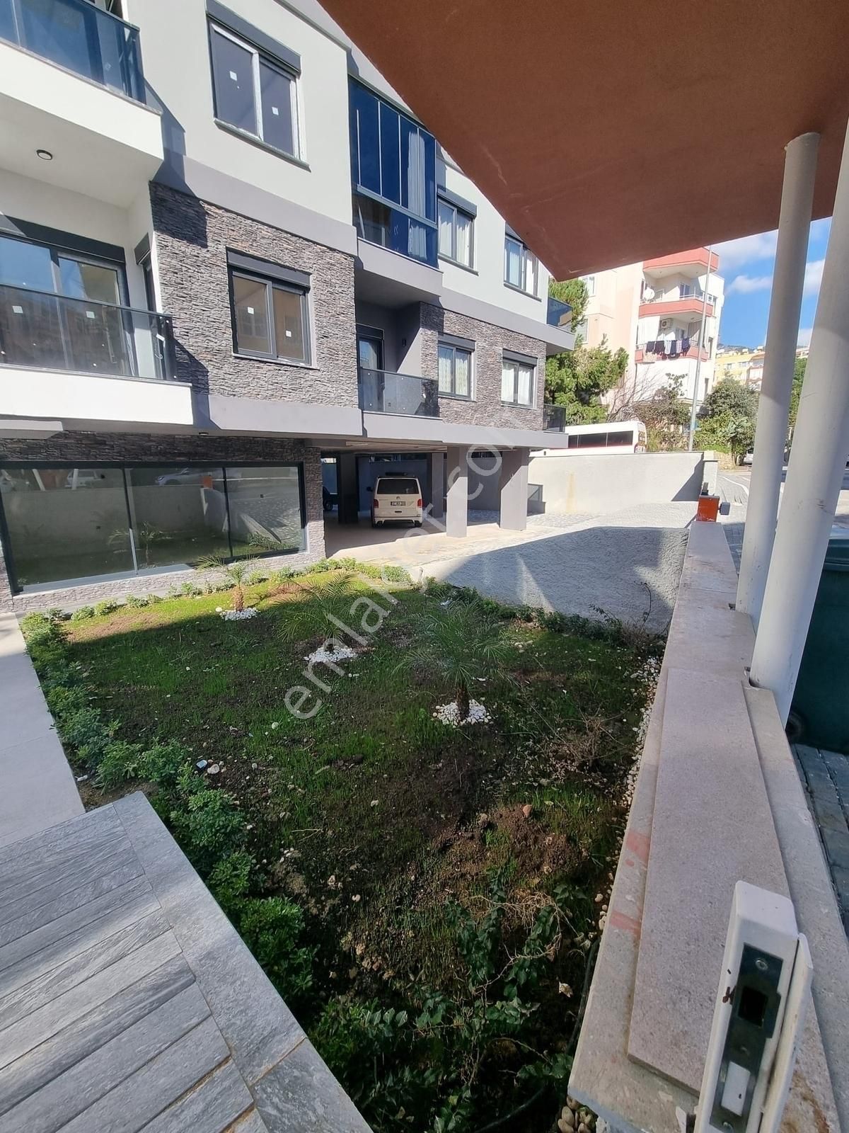 Alanya Merkez İkamete Uygun 2+1 Satılık Havuzlu Sıfır Daire - Görsel 24