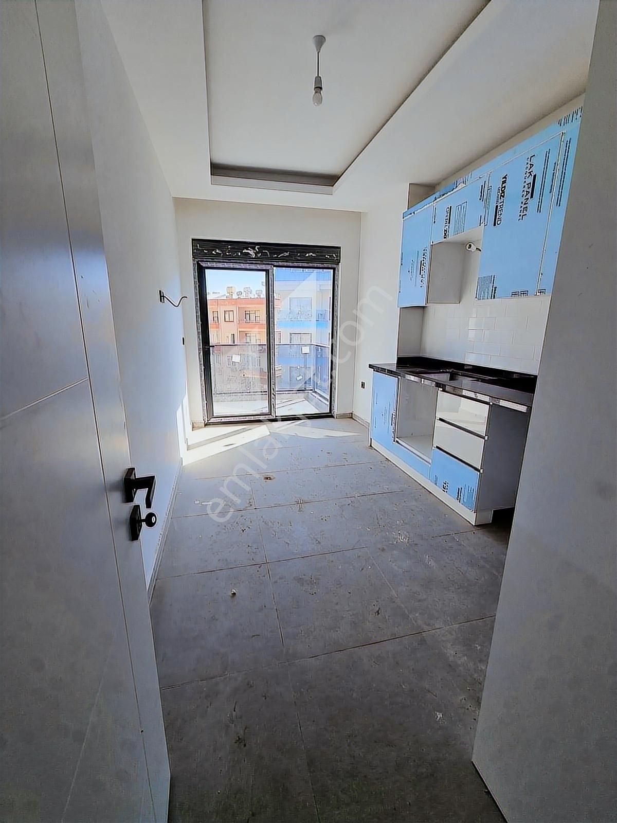 Alanya Merkez İkamete Uygun 2+1 Satılık Havuzlu Sıfır Daire - Görsel 5