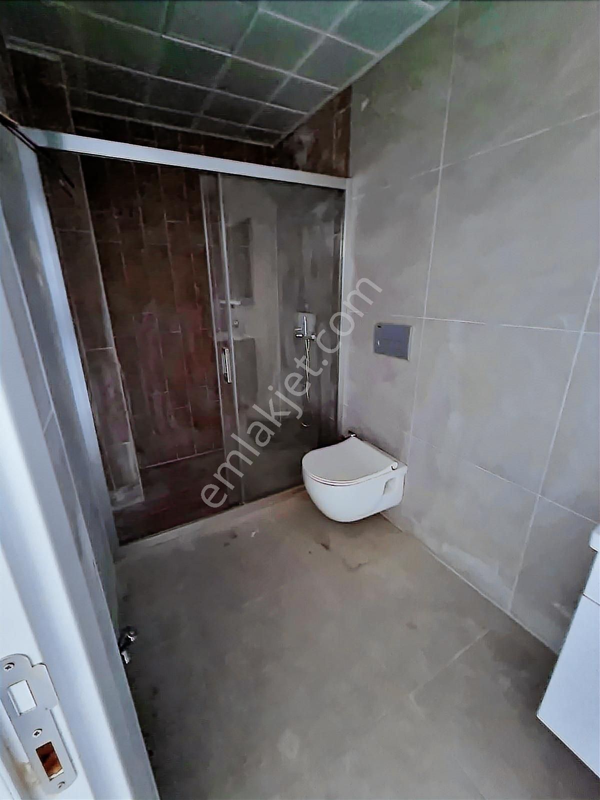 Alanya Merkez İkamete Uygun 2+1 Satılık Havuzlu Sıfır Daire - Görsel 18