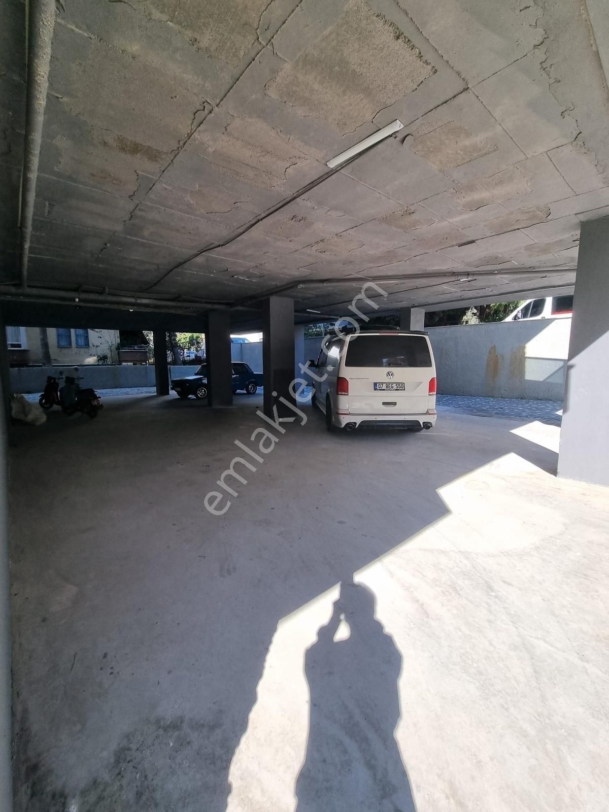 Alanya Merkez İkamete Uygun 2+1 Satılık Havuzlu Sıfır Daire - Görsel 3