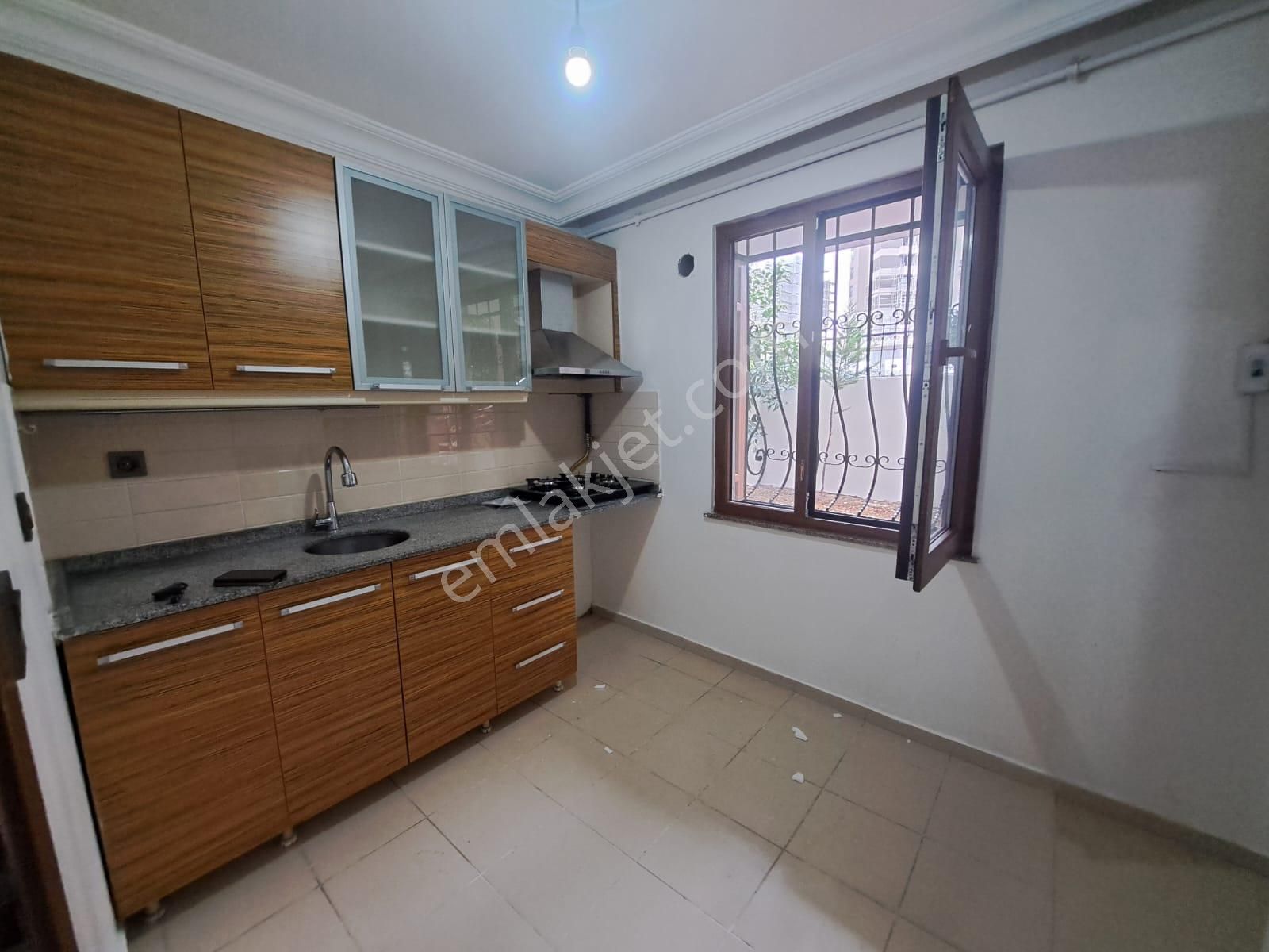 Maltepe İdealtepede Satılık 2+1 Bahçe Kullanımlı Giriş Kat Genç Binada Ön Cephe Geniş Kullanımlı - Görsel 21