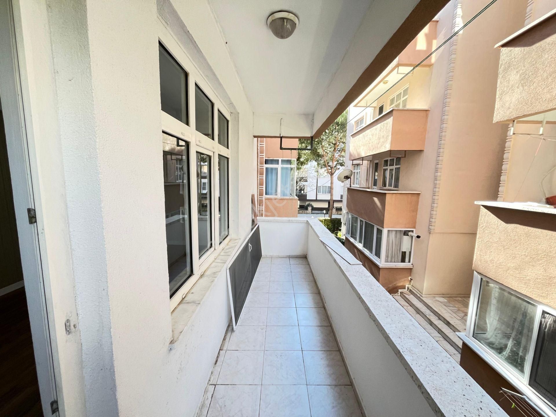 Parstan Altınkumda Ön Cephe Arakat Ayrı Mutfaklı 2+1 Daire - Görsel 14