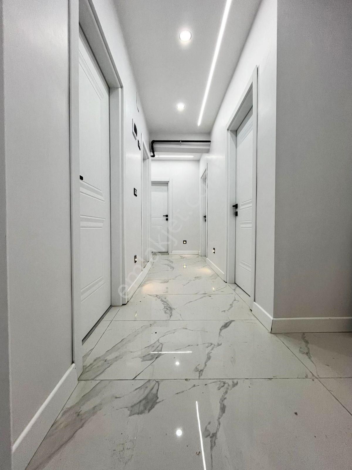 Azer Yapıdan Yeni Hastane Yanında Satılık Sıfır 3+1 Daire!! - Görsel 32