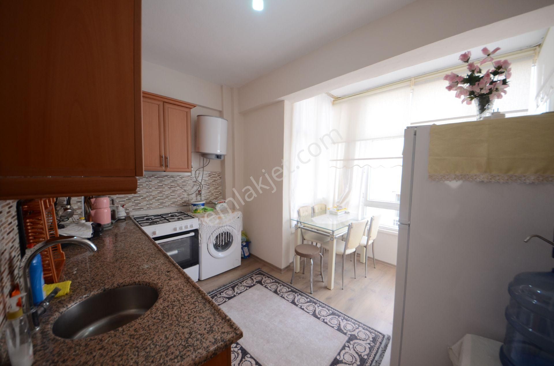 Memurevleri Mah Güllük Cad.ne 30 Mt Eşyaları Yeni Kiralık Daire - Görsel 15