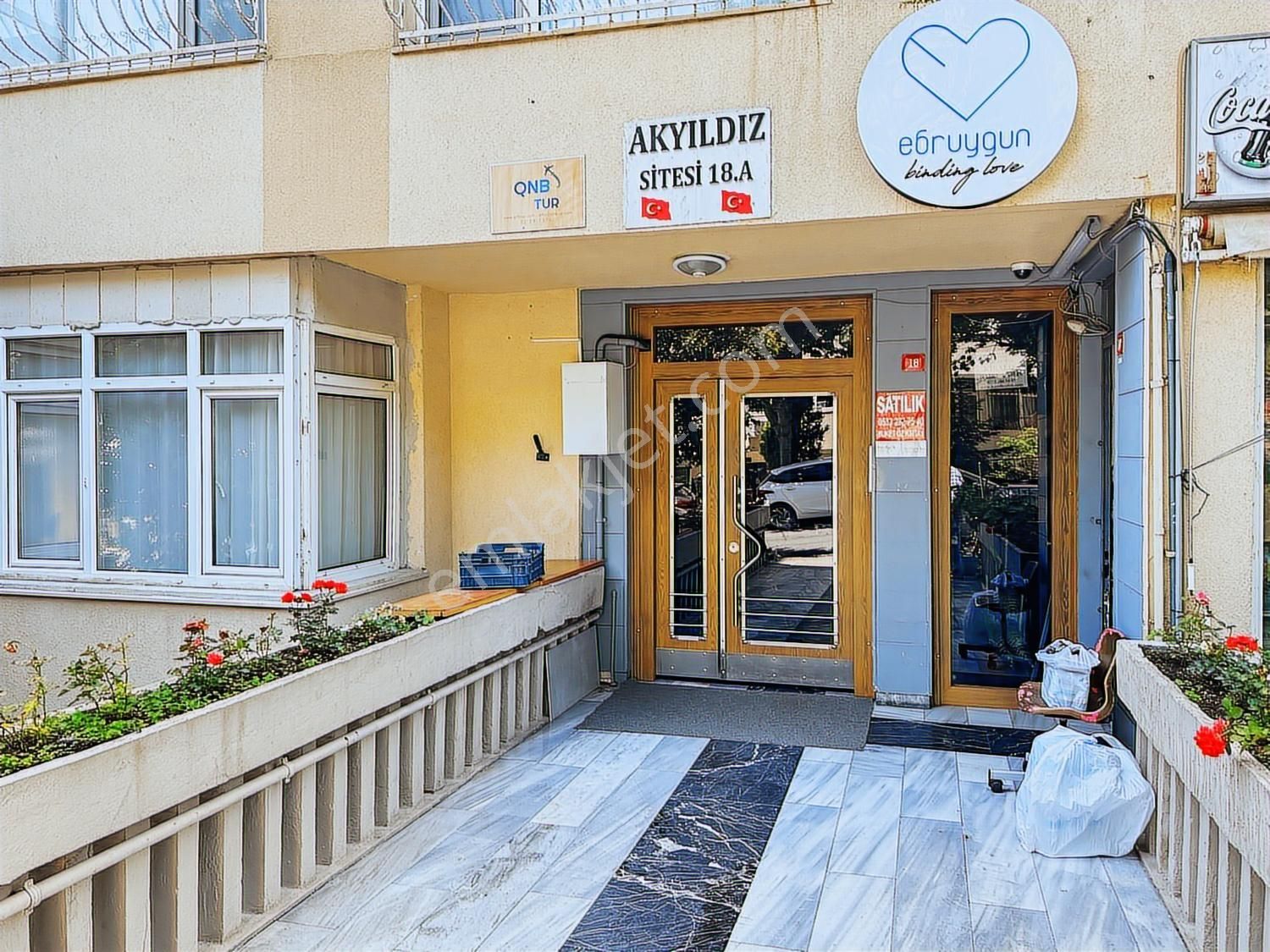 Levent Nisbetiye'de Yenilenmiş Yatırımlık Geniş 2+1 Daire - Görsel 25