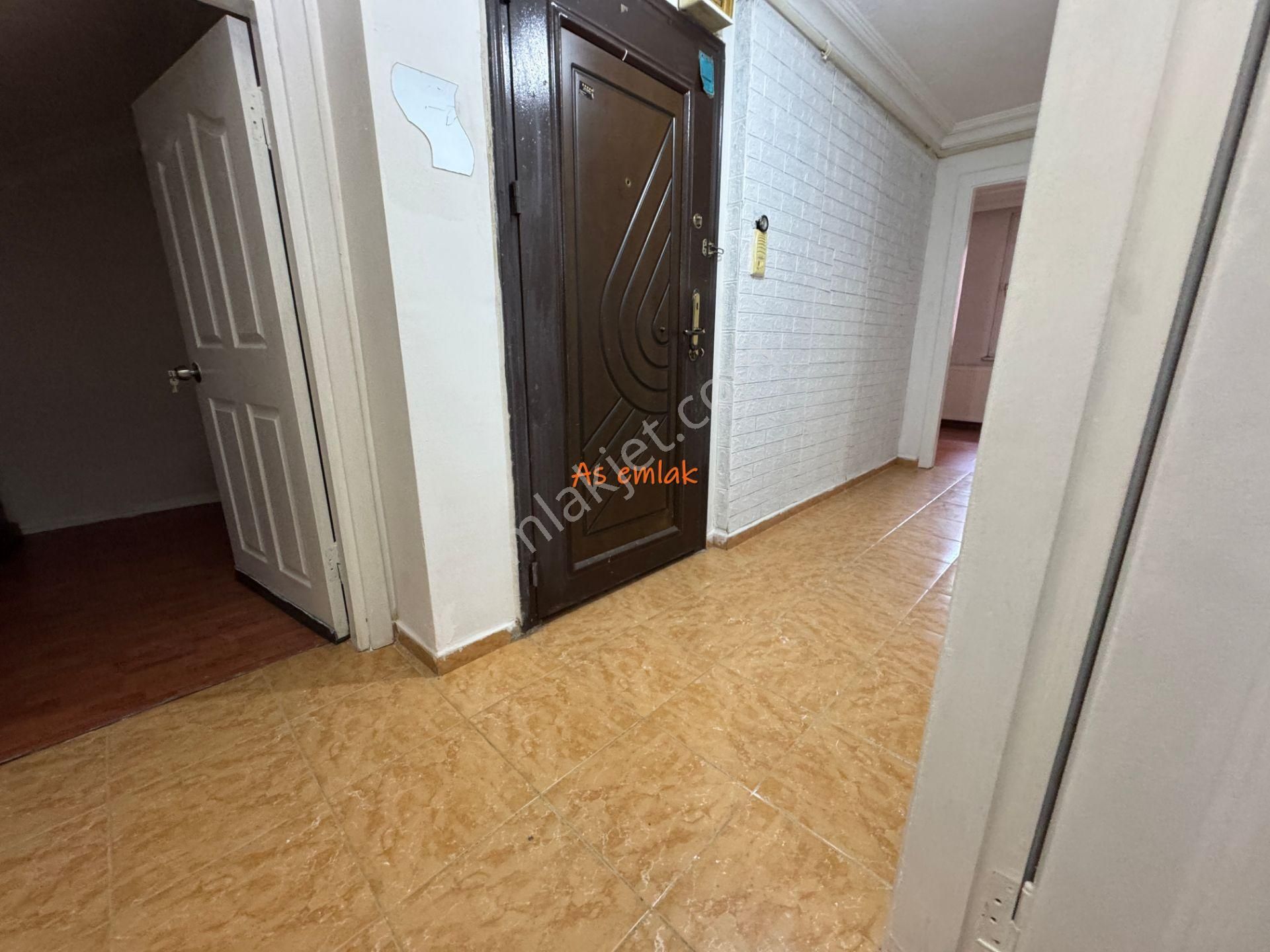 As Emlaktan 1+1 Genç Binada Nevçarşı Avm'nin Üst Sokağında Daire - Görsel 17