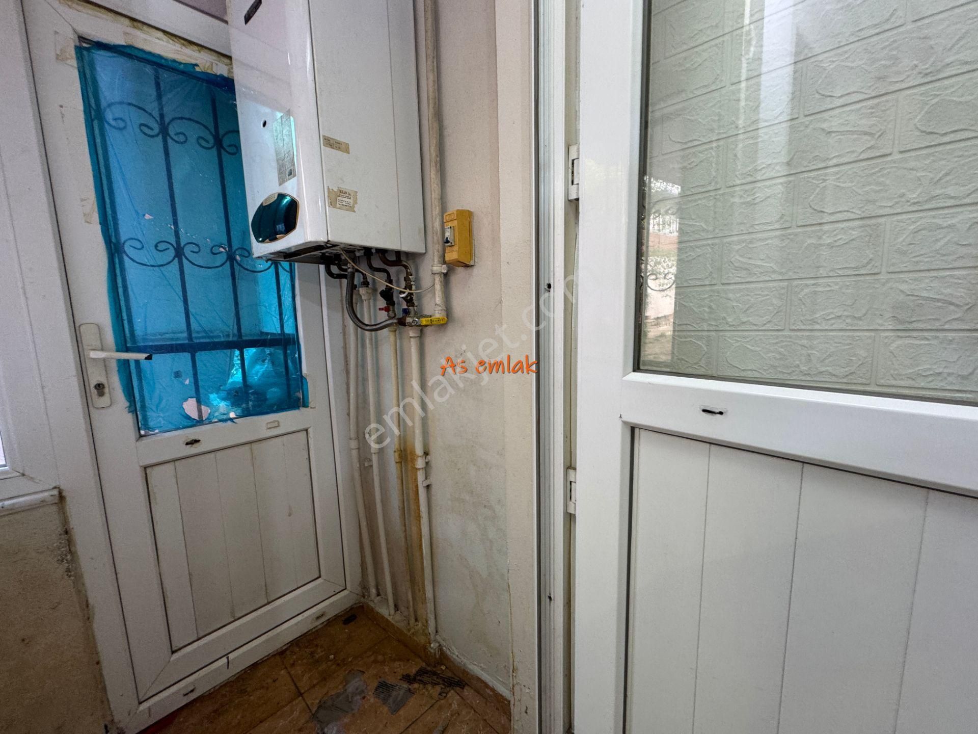 As Emlaktan 1+1 Genç Binada Nevçarşı Avm'nin Üst Sokağında Daire - Görsel 21