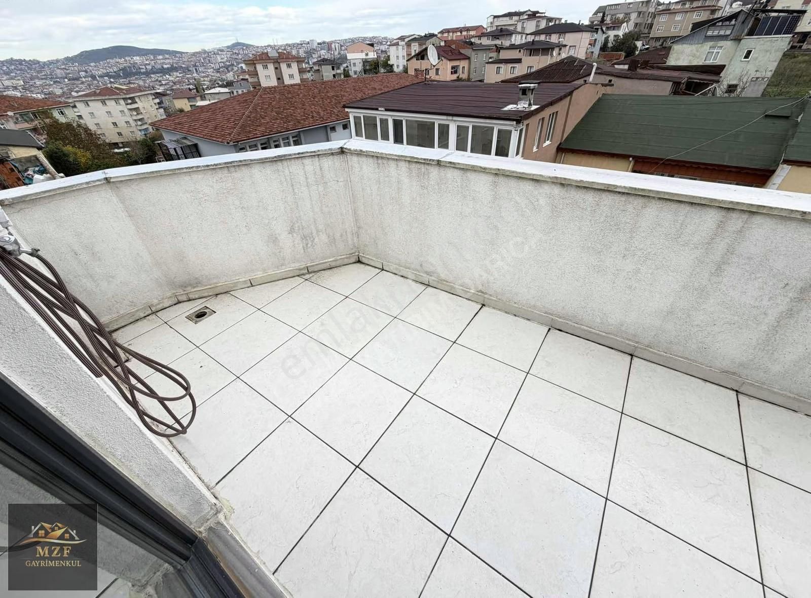 Acil! Fevziçakmak Mah. Hastane Yakını 2+1 Geniş Dubleks K.oto. - Görsel 2