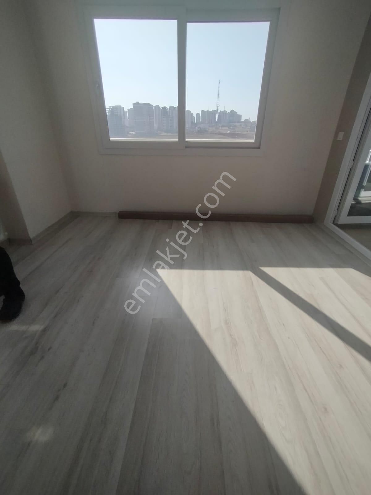 Sarıçam Fırın Çukurova Civarı 1+1 İskanlı Hasarsız Bulvar Üzeri Satılık Daire - Görsel 4