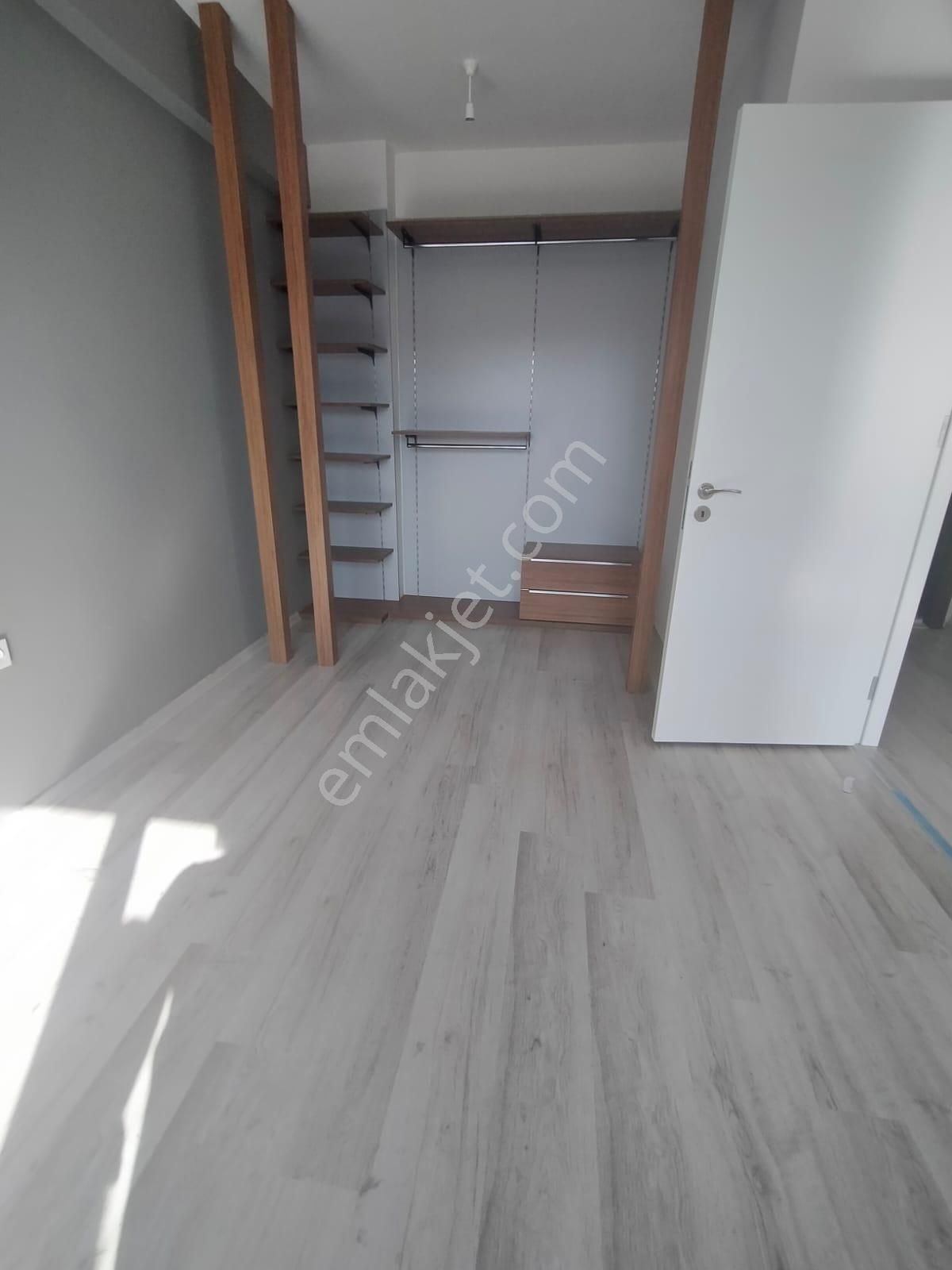 Sarıçam Fırın Çukurova Civarı 1+1 İskanlı Hasarsız Bulvar Üzeri Satılık Daire - Görsel 12