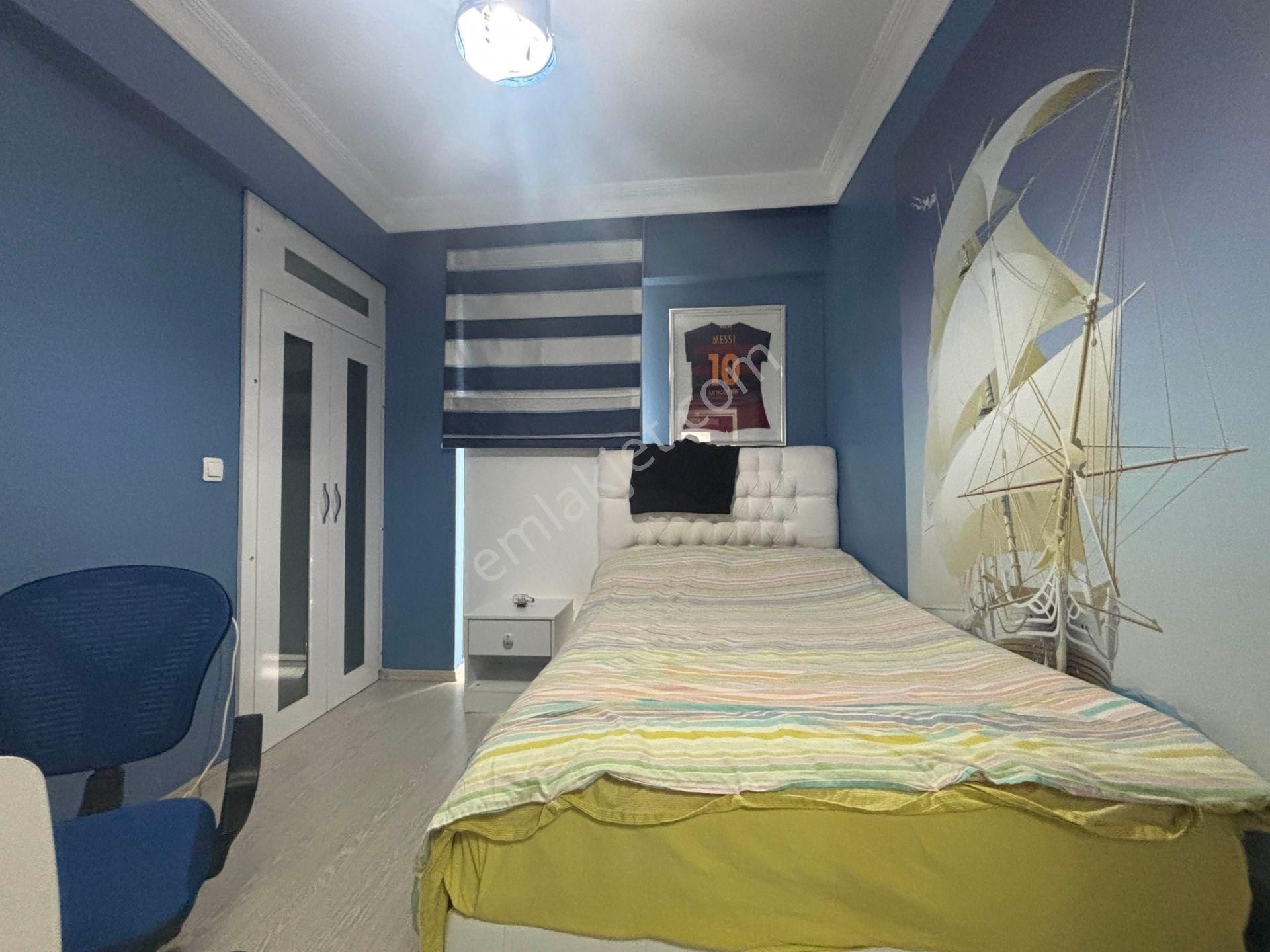 Cedidiye Mahallesi'nde 4+1 220 M2 Satılık Dubleks Daire - Görsel 18
