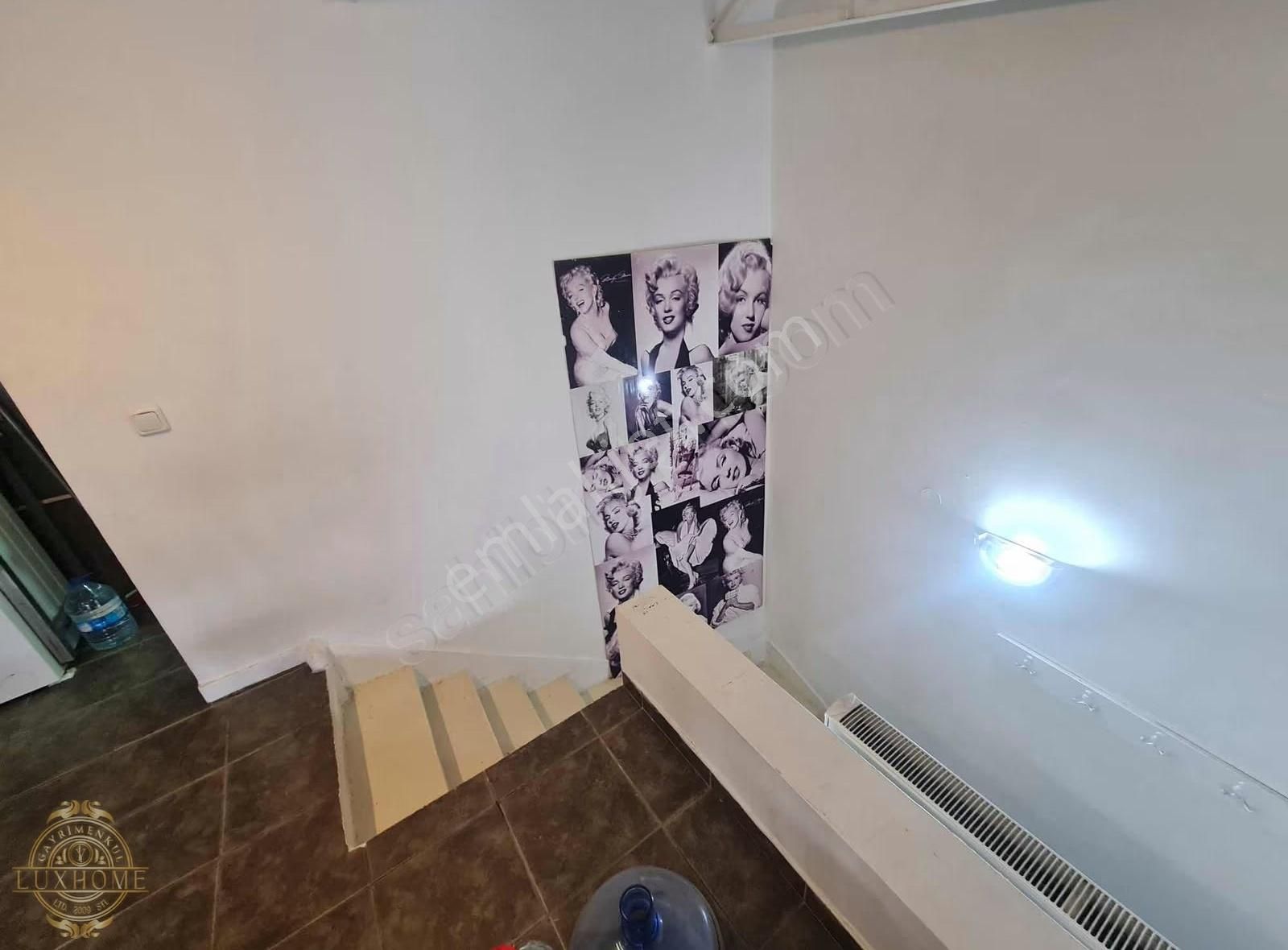 Bomontide Sıracevizler Caddesinde Full Eşyalı Çatı Katı - Görsel 7