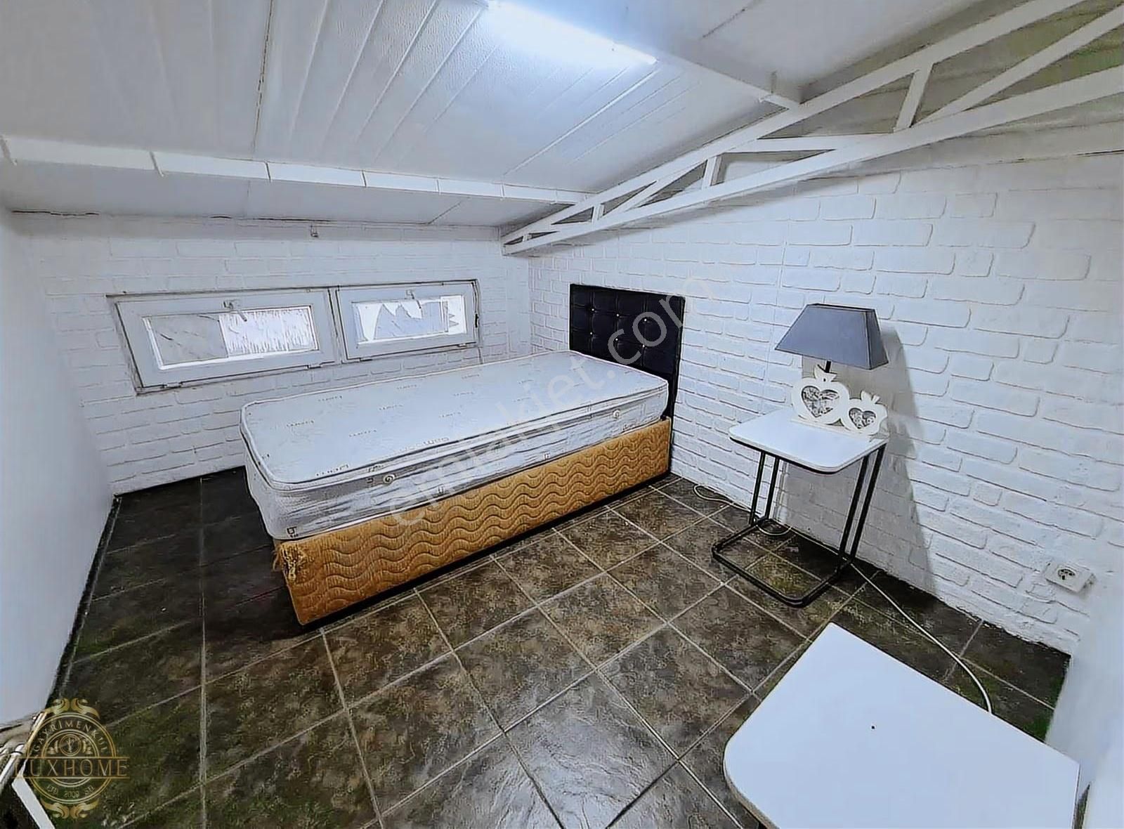 Bomontide Sıracevizler Caddesinde Full Eşyalı Çatı Katı - Görsel 18