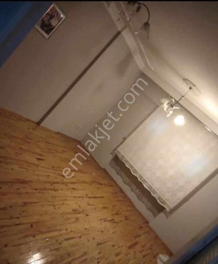 Tramvaya 1 Dk. Mesafede İçi Yapılı Katta Fırsat Daire - Görsel 5