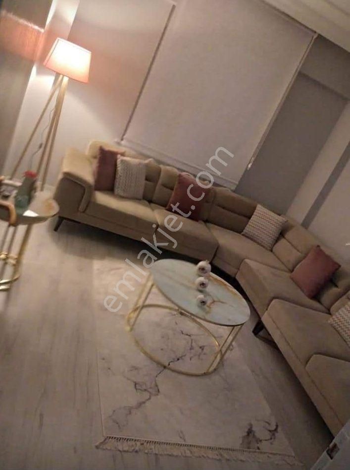 Tramvaya 1 Dk. Mesafede İçi Yapılı Katta Fırsat Daire