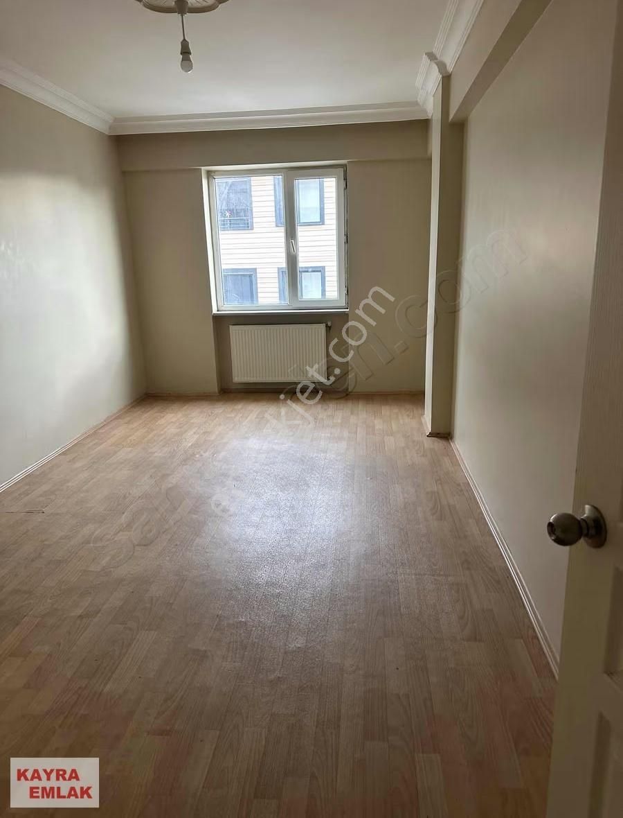 Muhittin Mahallesi Migros Karşısı Geniş Arakat Daire - Görsel 12