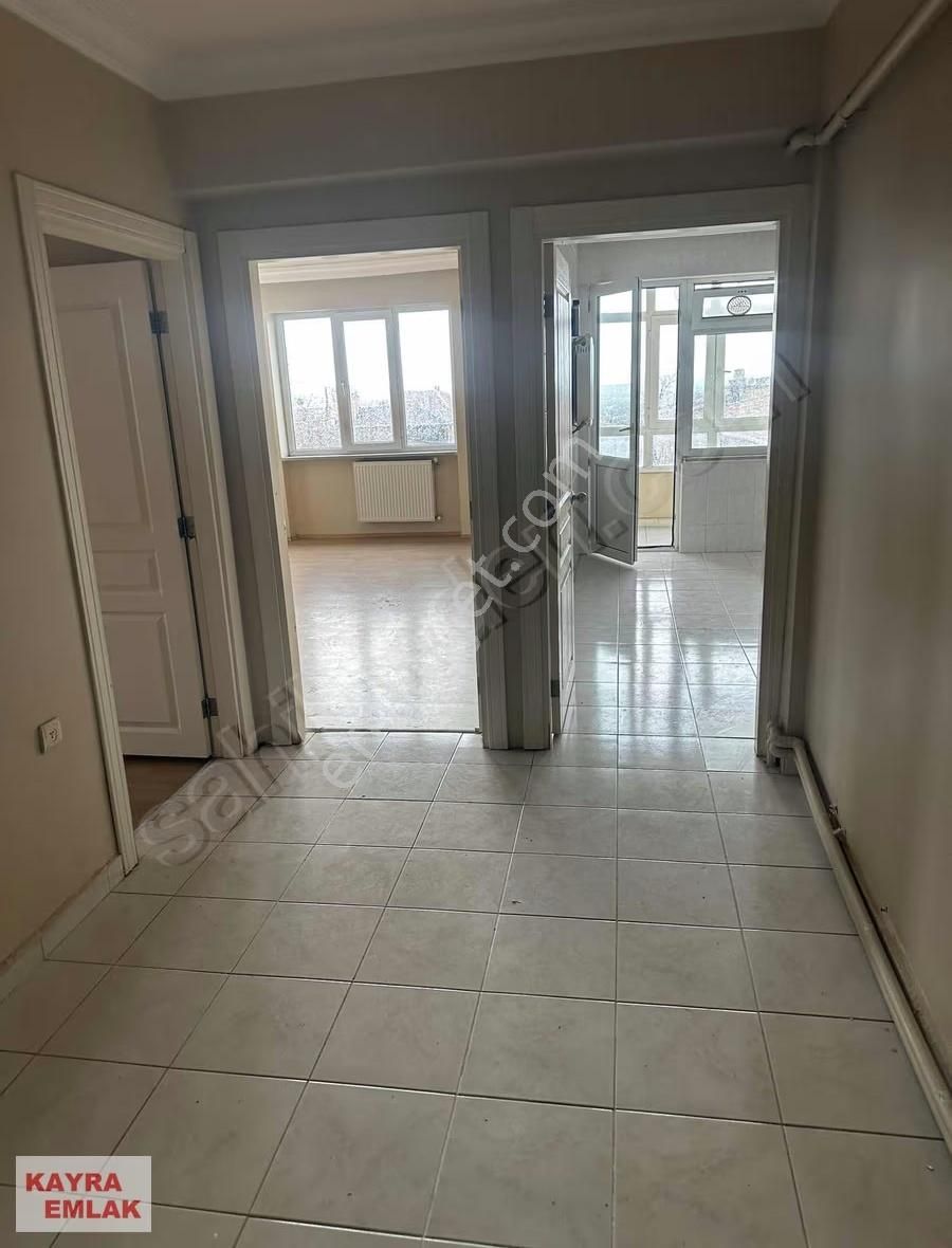 Muhittin Mahallesi Migros Karşısı Geniş Arakat Daire - Görsel 13