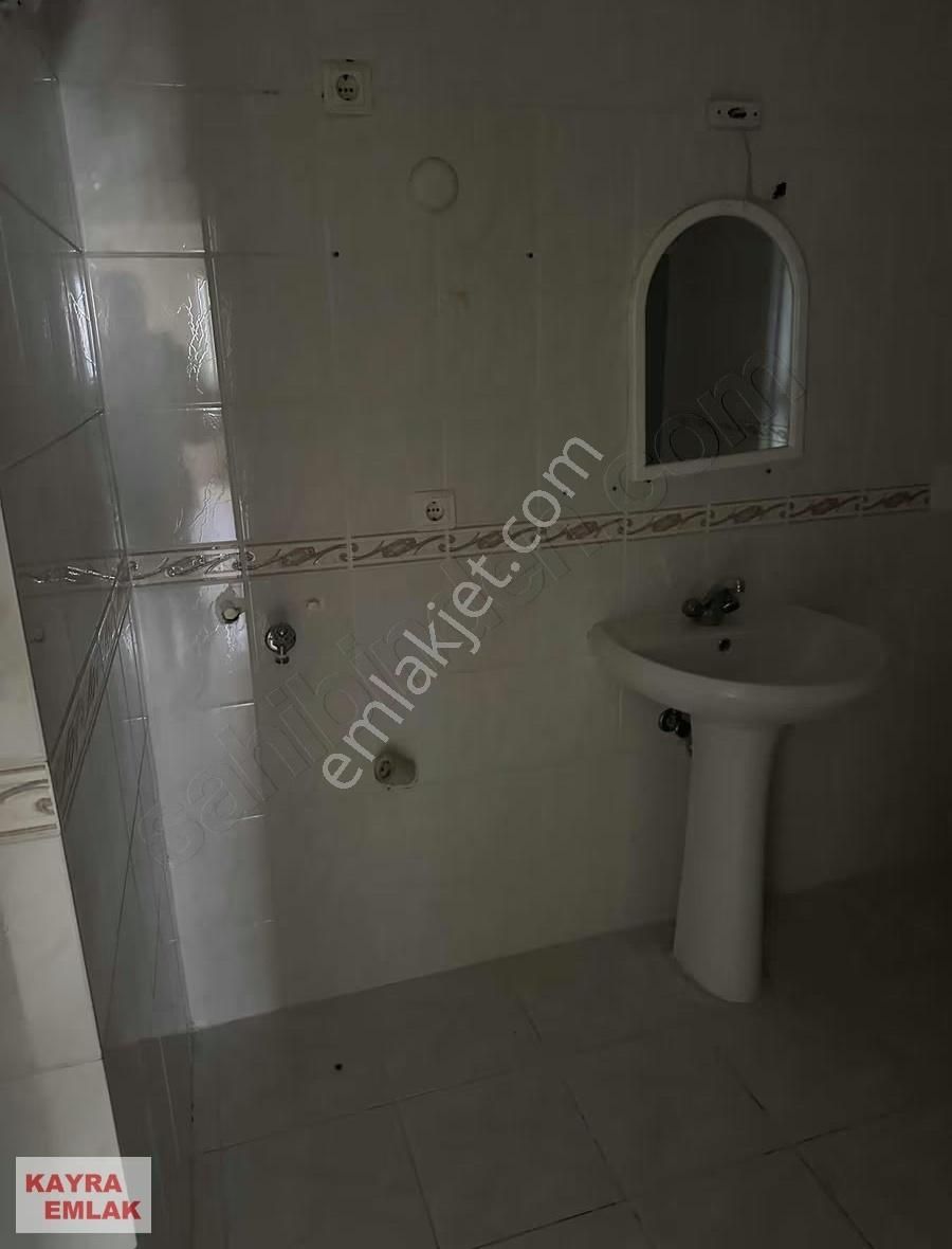 Muhittin Mahallesi Migros Karşısı Geniş Arakat Daire - Görsel 11