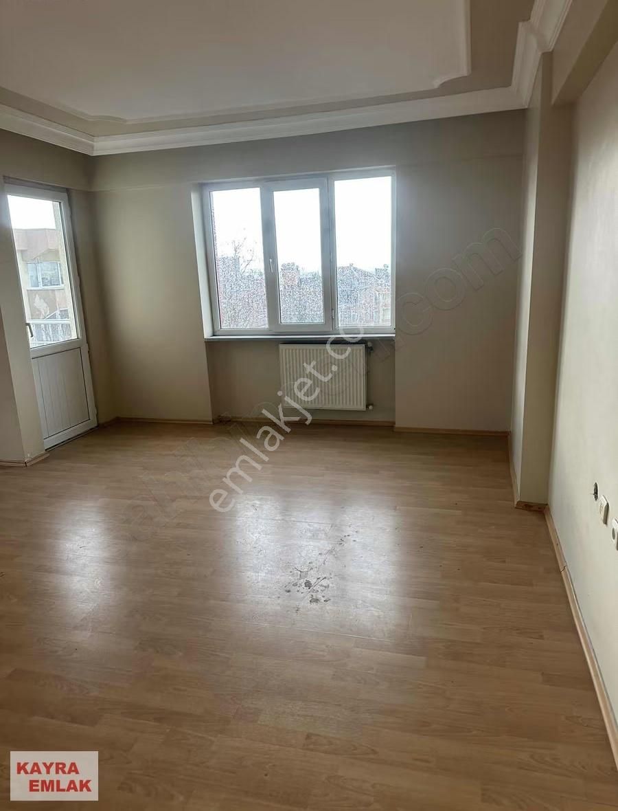 Muhittin Mahallesi Migros Karşısı Geniş Arakat Daire - Görsel 30