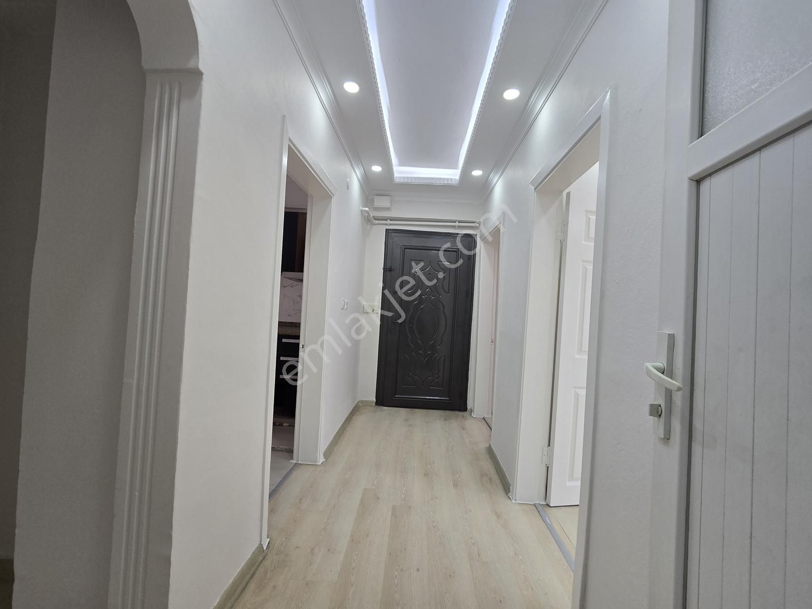 Pusula İnş.tan Cebeci Mah Cadeye Yakın 100m2 2+12kat Daire - Görsel 2