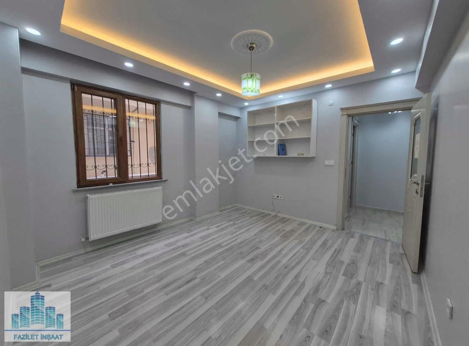 Halkalı Kavaklıda Satılık 2+1 Daire75m2