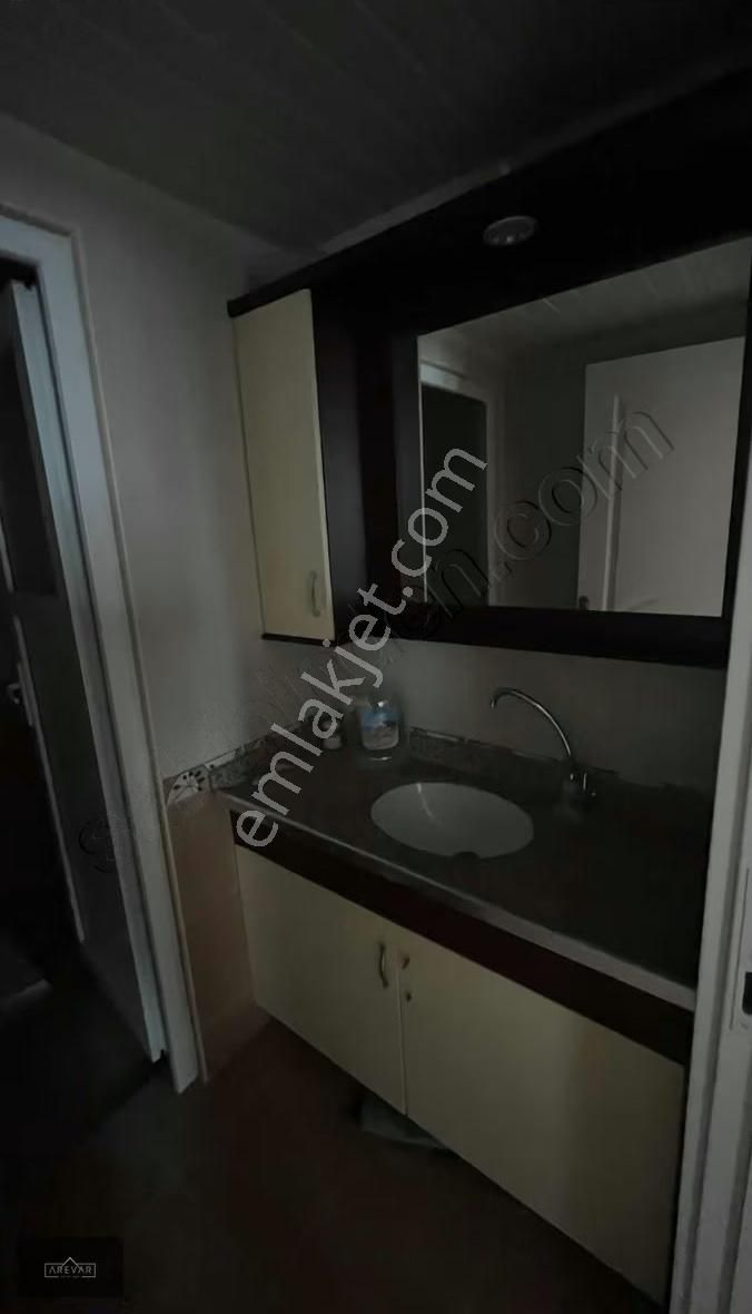 Yedi Tepede 3+1 Göbek Kat Asansörlü Merkezi Konum Satıkık Daire - Görsel 14