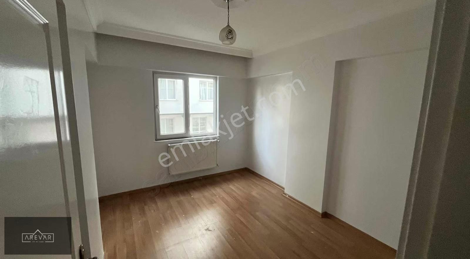 Yedi Tepede 3+1 Göbek Kat Asansörlü Merkezi Konum Satıkık Daire - Görsel 12