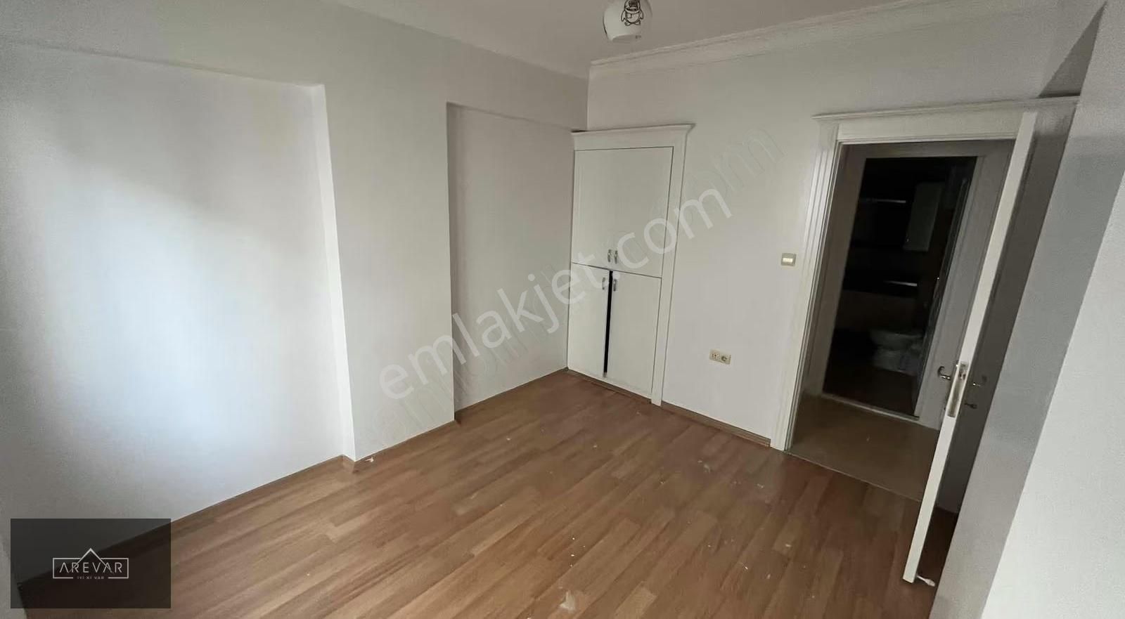 Yedi Tepede 3+1 Göbek Kat Asansörlü Merkezi Konum Satıkık Daire - Görsel 32