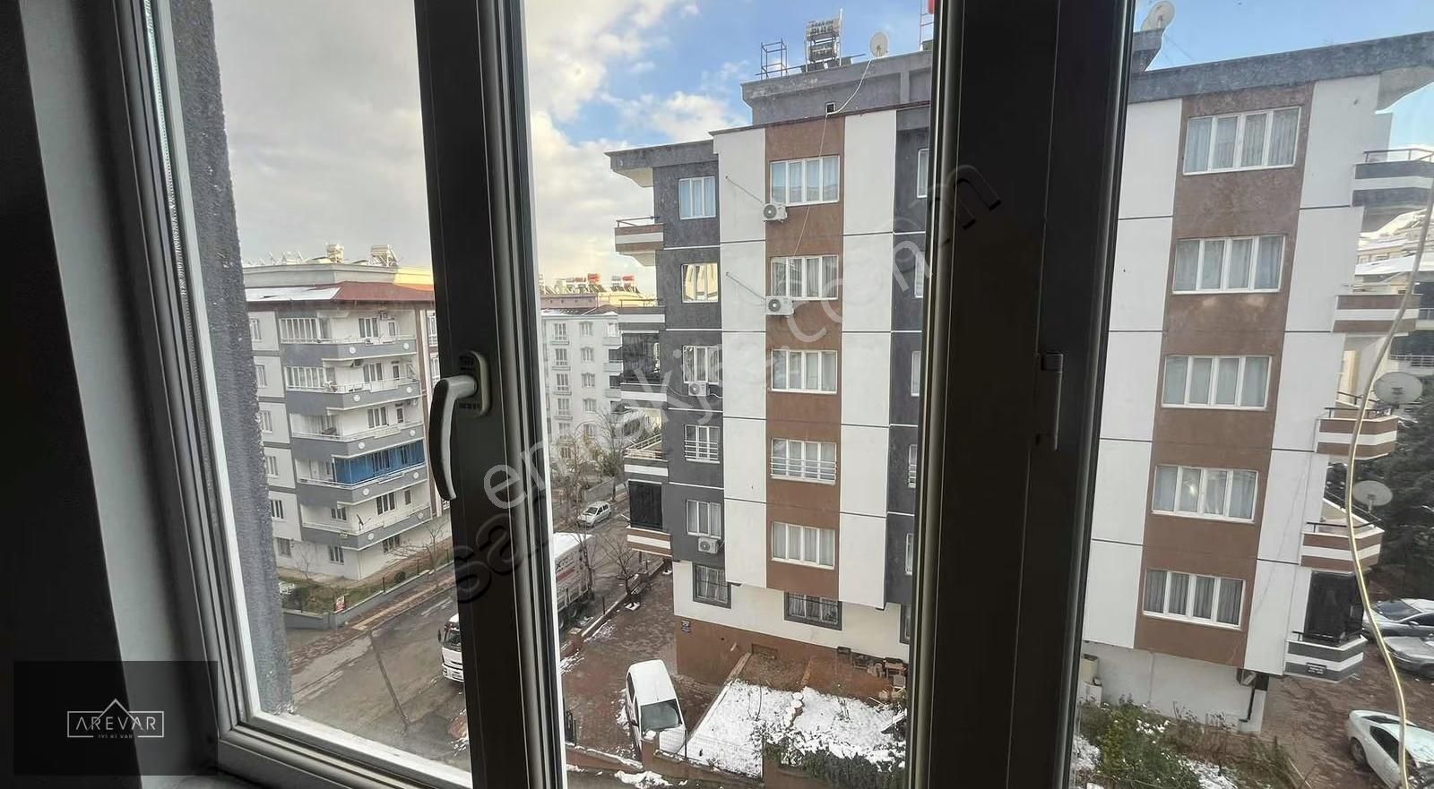 Yedi Tepede 3+1 Göbek Kat Asansörlü Merkezi Konum Satıkık Daire - Görsel 15