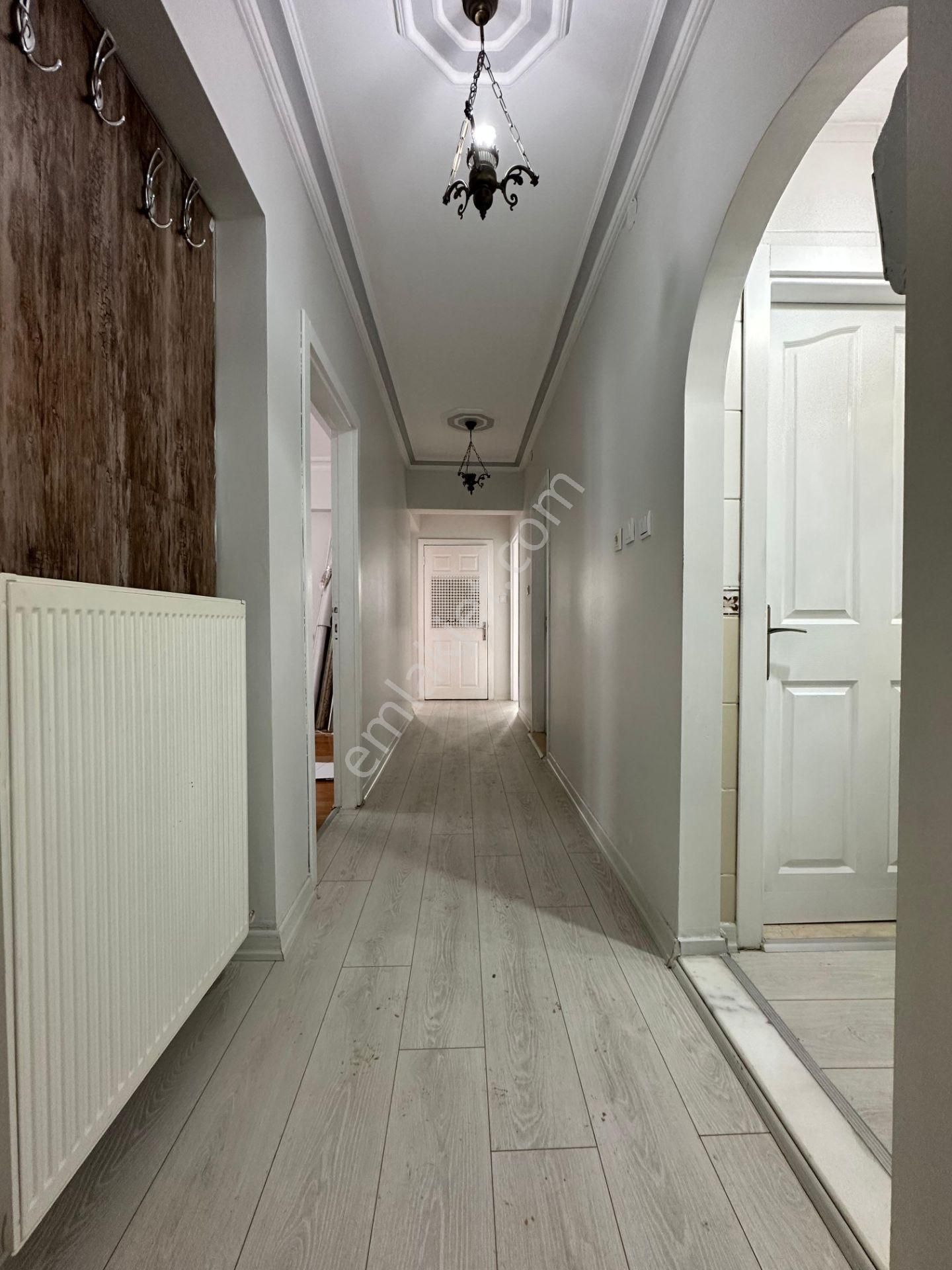 Pursaklar Mehmet Zengin Emlak'tan Hiçret Cami Yakını Çift Banyolu 1.kat 4+1 Yapılı Masrafsız Daire - Görsel 31