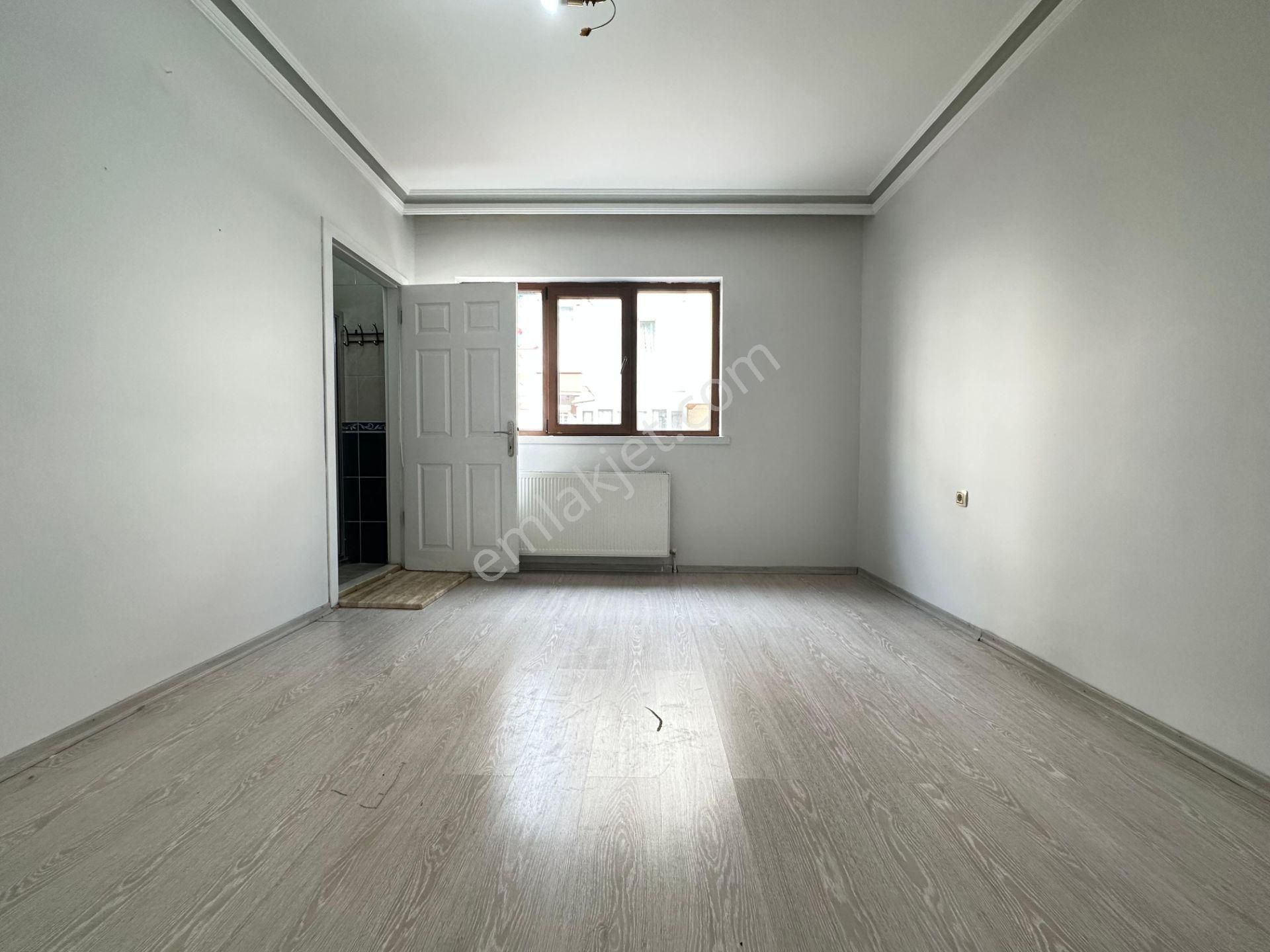 Pursaklar Mehmet Zengin Emlak'tan Hiçret Cami Yakını Çift Banyolu 1.kat 4+1 Yapılı Masrafsız Daire - Görsel 24