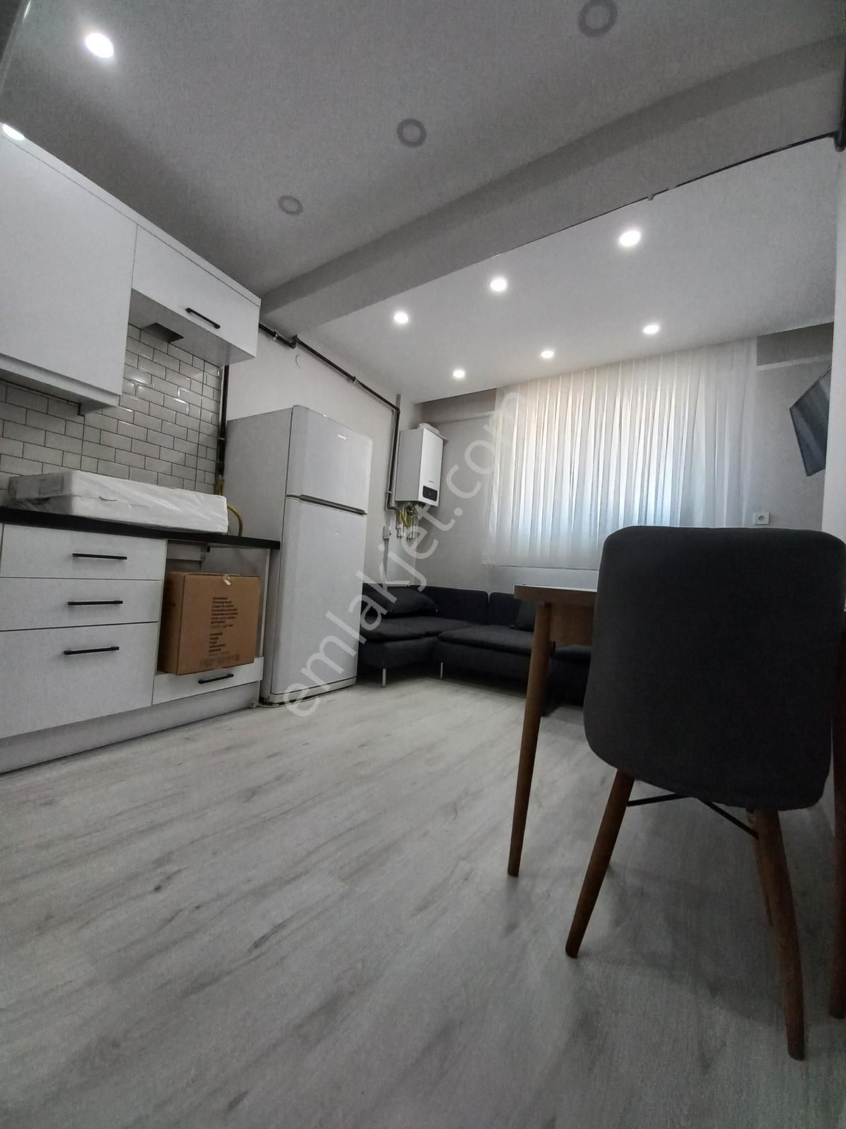 Epa Lion Dan Merkezi Konumda Yeni Bina Da Full Eşyalı - Görsel 12