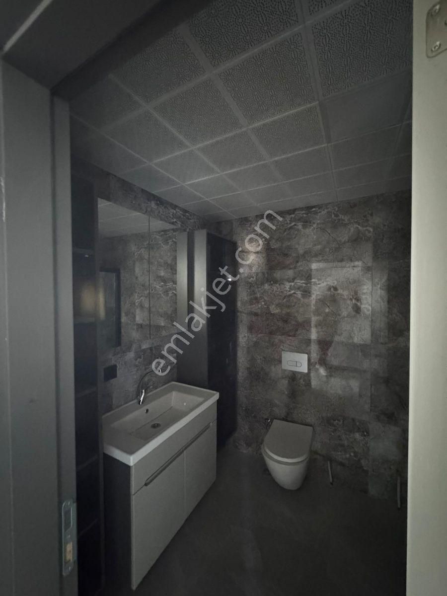 Karapürçek Devlet Hastanesi Yakını 4+1 Satılık Daire - Görsel 15