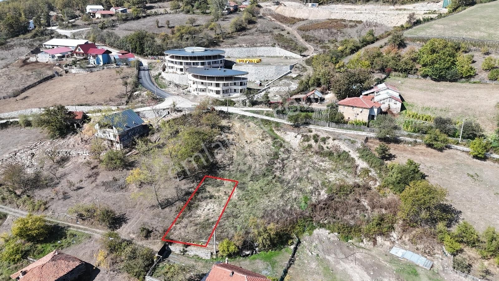 İznik Hacıosman Köyü Merkezde 330 M2 İmarlı Arsa - Görsel 13