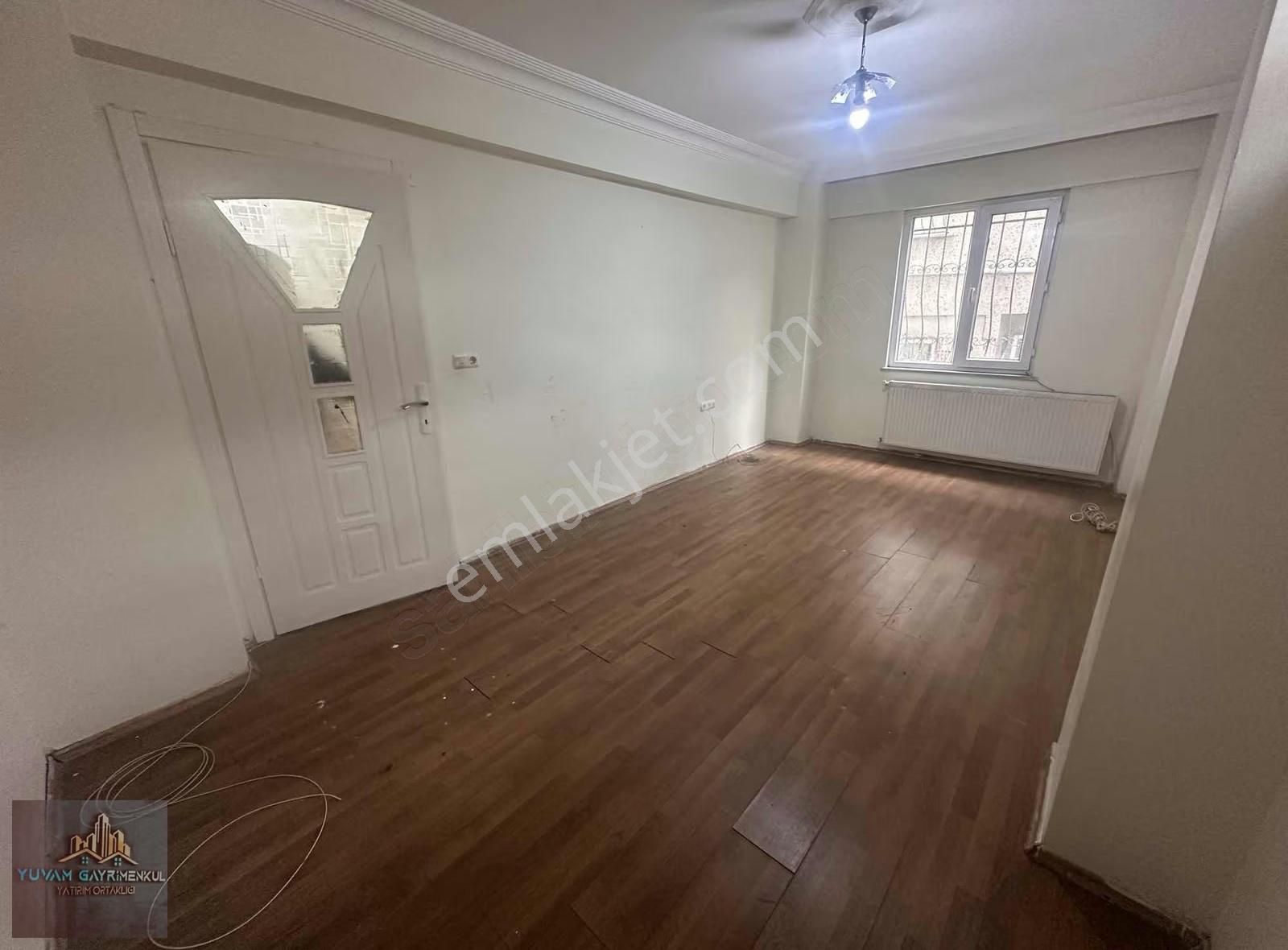 Bahçelievler'de 2+1 Kredili 15 Yıllık Bahçe Katı Satılık Daire - Görsel 18