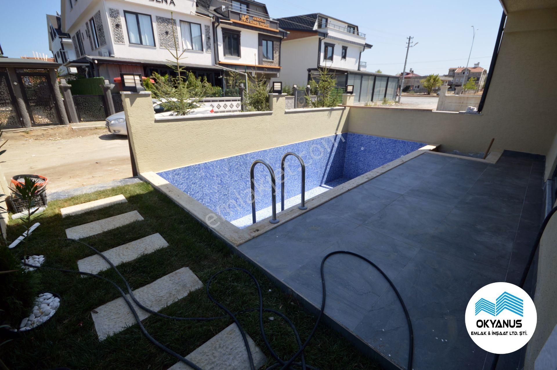 Kocaali De Deniz Kenarında Havuzlu 4+1 Villa - Görsel 14