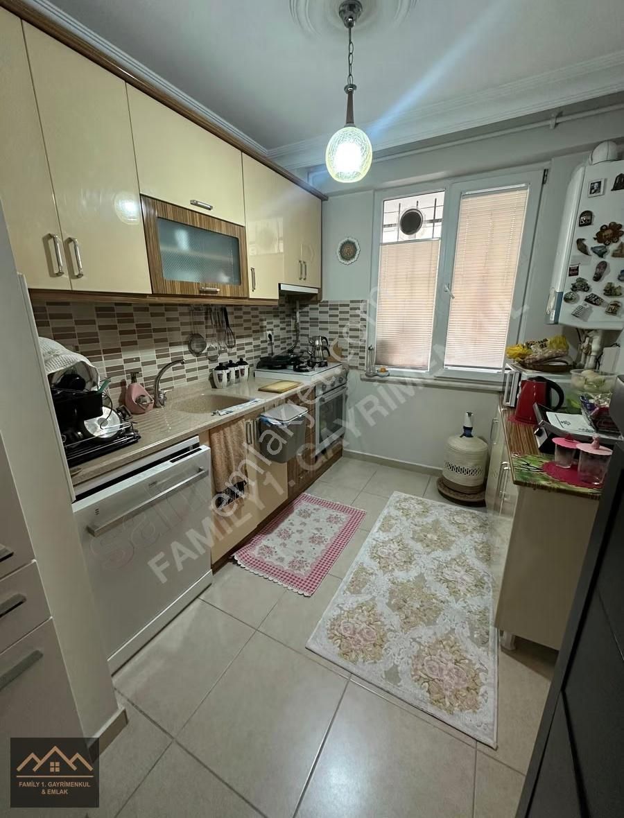 Family' Den Hürriyet Te Satılık 2+1 15 Yıllık Temiz 2+1 Daire - Görsel 2