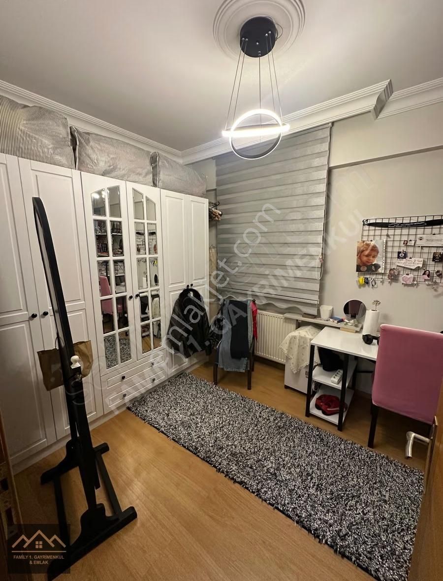 Family' Den Hürriyet Te Satılık 2+1 15 Yıllık Temiz 2+1 Daire - Görsel 9