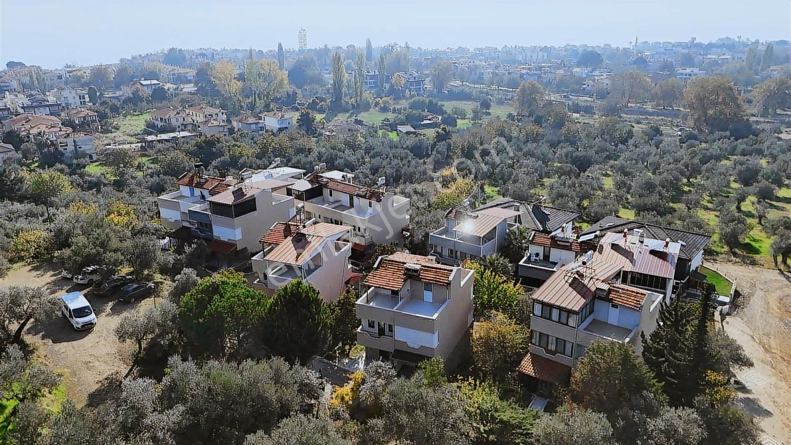 Balnovadan Edremit Altınoluk Narlı Da Satılık Villa - Görsel 13