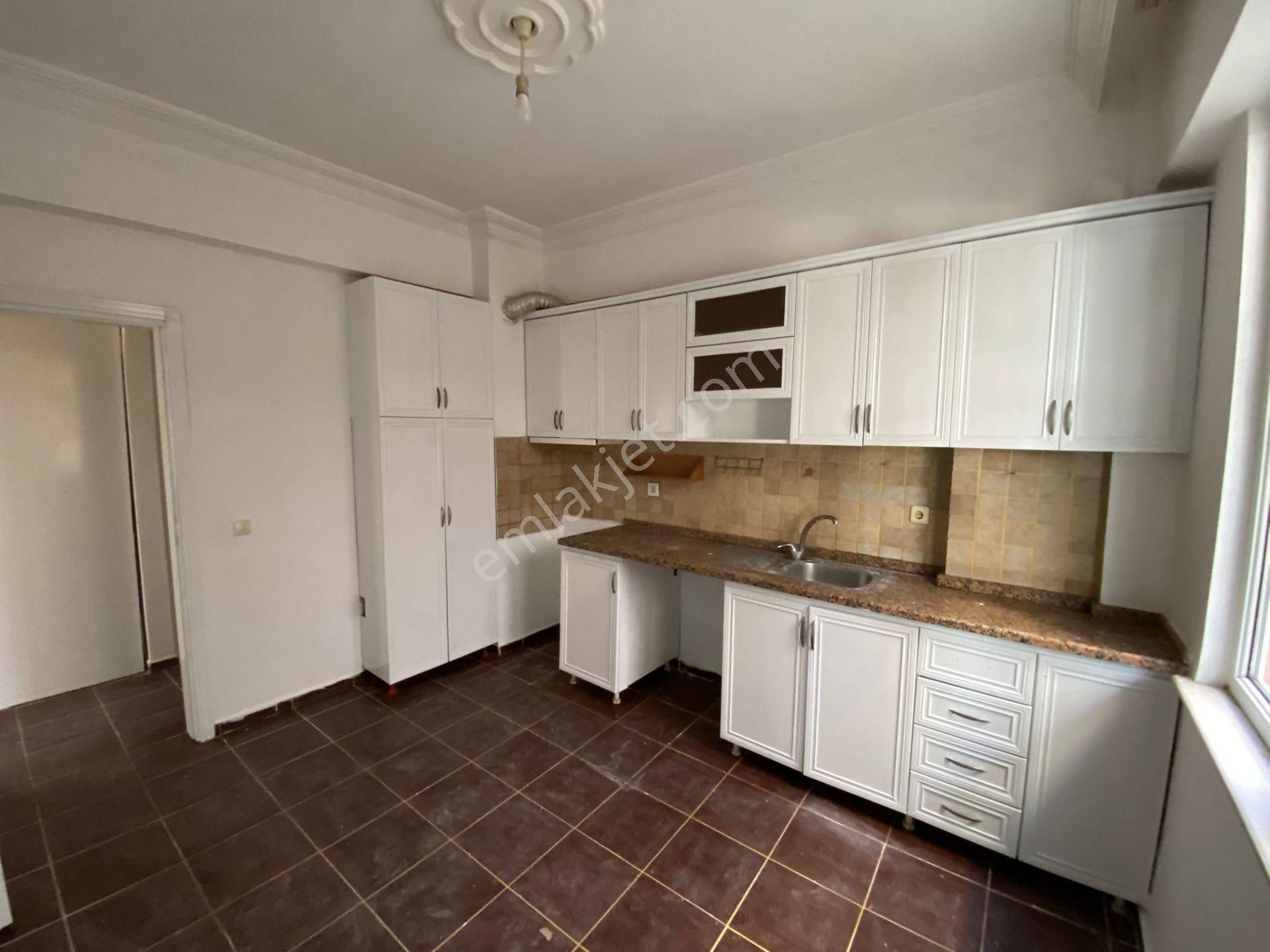 Kepez Gülveren Mah 3+1 Kiralık Daire Giriş Kat - Görsel 17